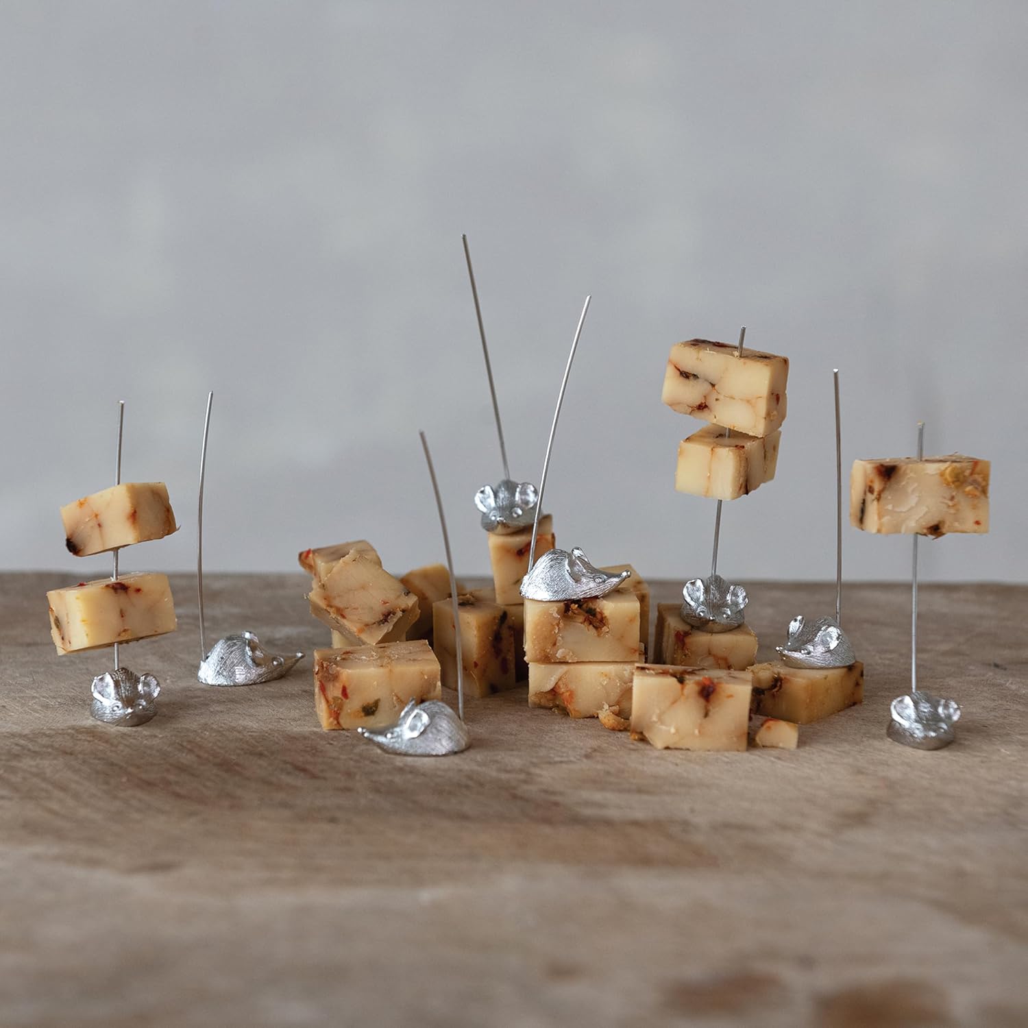 Creative Co-Op 8-Piece Zinc Alloy Appetizer Picks with Mouse Design, Silver