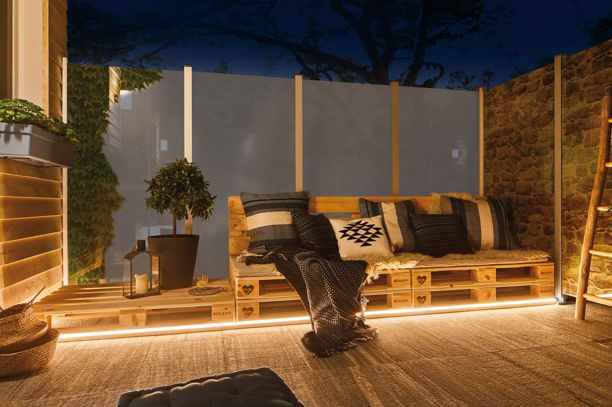 Paulmann 94681 Plug & Shine LED Außenleuchte Stripe Smooth IP68 1m incl. 1x11 W dimmbar Weiß Kunststoff 3000 K