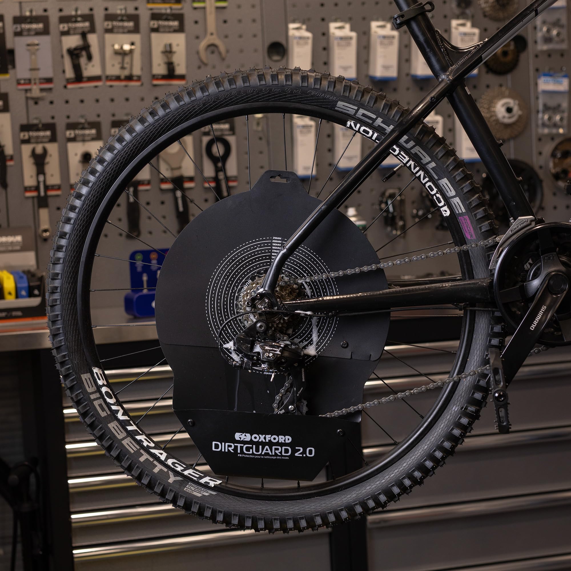 Dirt Guard 2.0 OX343 | Protège les freins à disque et les roues de moto lors du nettoyage de la chaîne de moto/vélo, noir