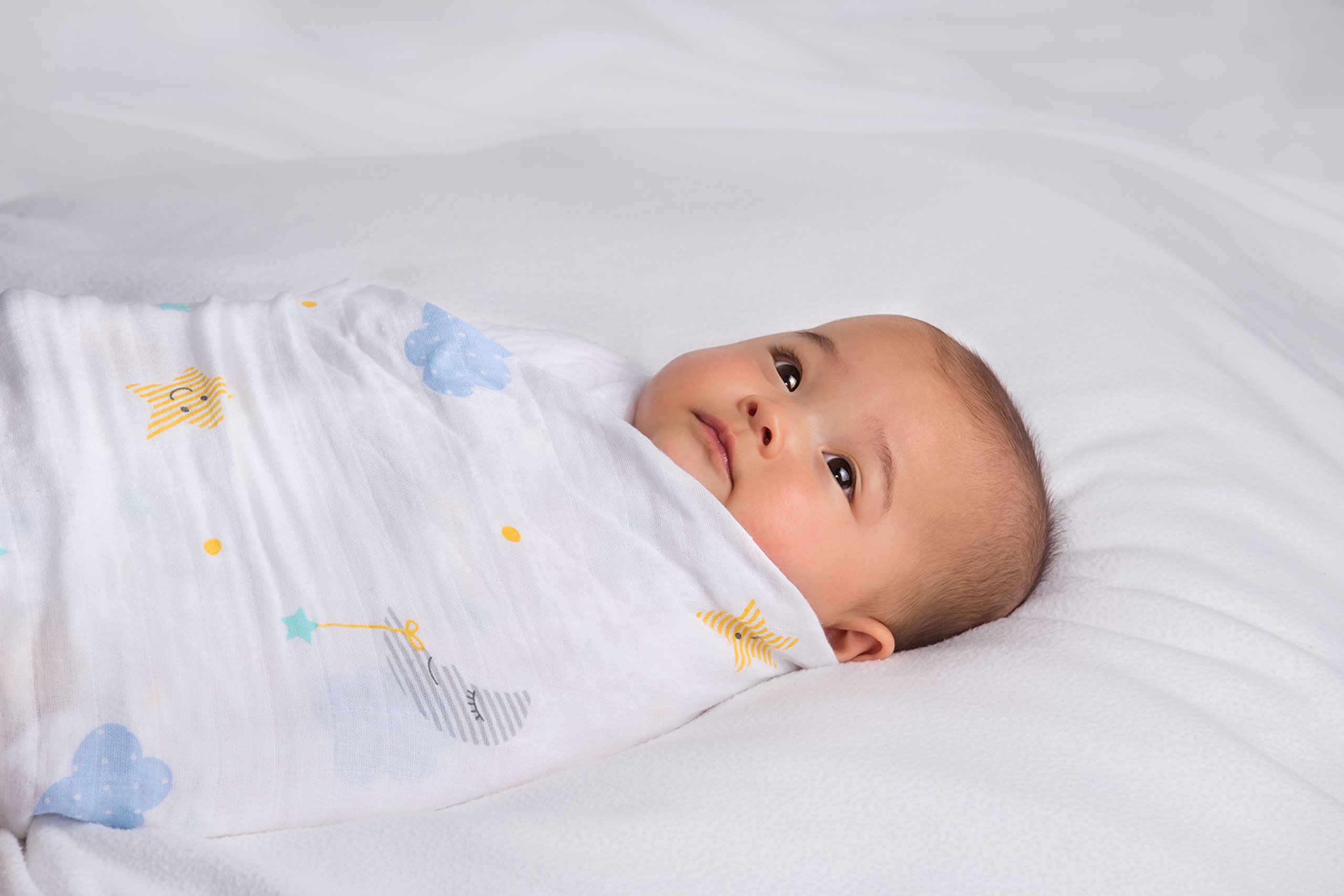 Lulujo Baby L2-LJ035 Copertina di Fasciare - Swaddling Blanket, 120 x120 cm, Multicolore (Mondo dei Sogni)
