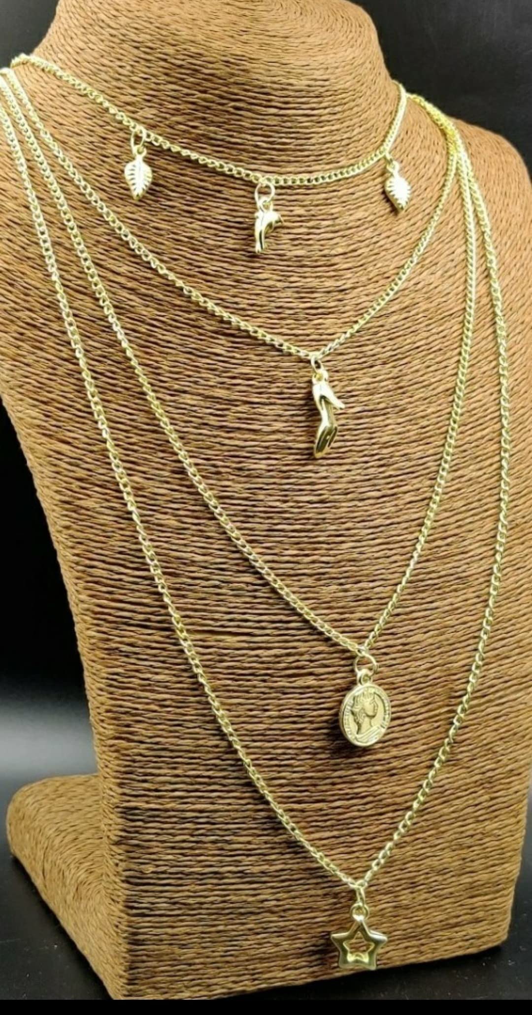 See full amazon price history chart for American Diamond One Gram Gold Plated Valentine Love Heart Necklace Golden Chain Pendant For Women & Girls Crystal Necklace Western Style Jewellery Pack Of 1 American Diamond One Gram Gold Plated Valentine Love Heart Necklace Golden Chain Pendant For Women & Girls Crystal Necklace Western Style Jewellery Pack Of 1 (B09W1LH7RK) Amazon Price History, Amazon Price Tracker