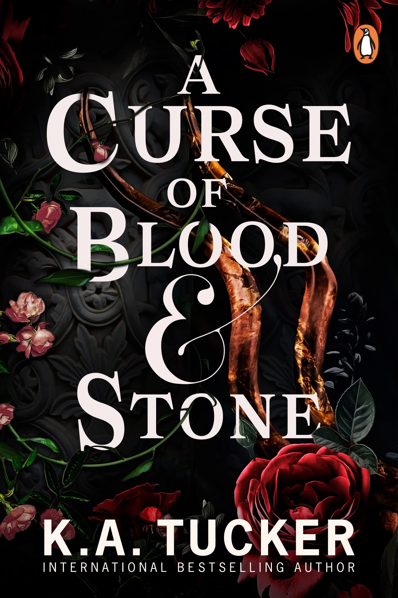 A Curse of Blood and Stone: 2 (Fate & Flame, 2)