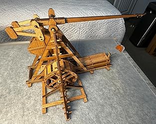 Amazon.com: YAQUMW The Mini Counterweight Trebuchet with Wheel Europe ...