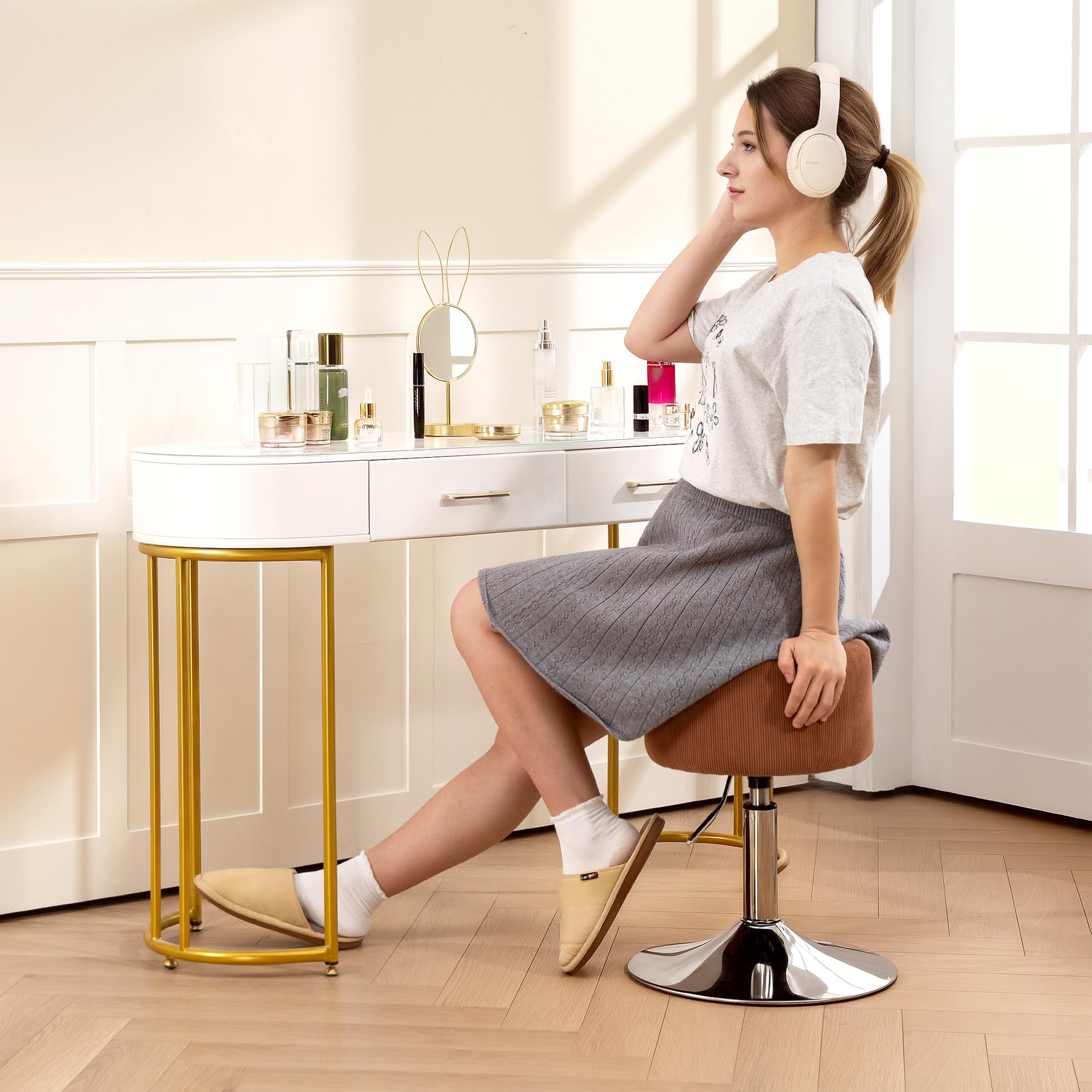 HOMCOM Taburete de Bar Taburete Giratorio Regulable en Altura 52-66 cm Tapizado en Pana Giratorio en 360° Silla Alta para Cocina Comedor Tocador Mostrador Marrón