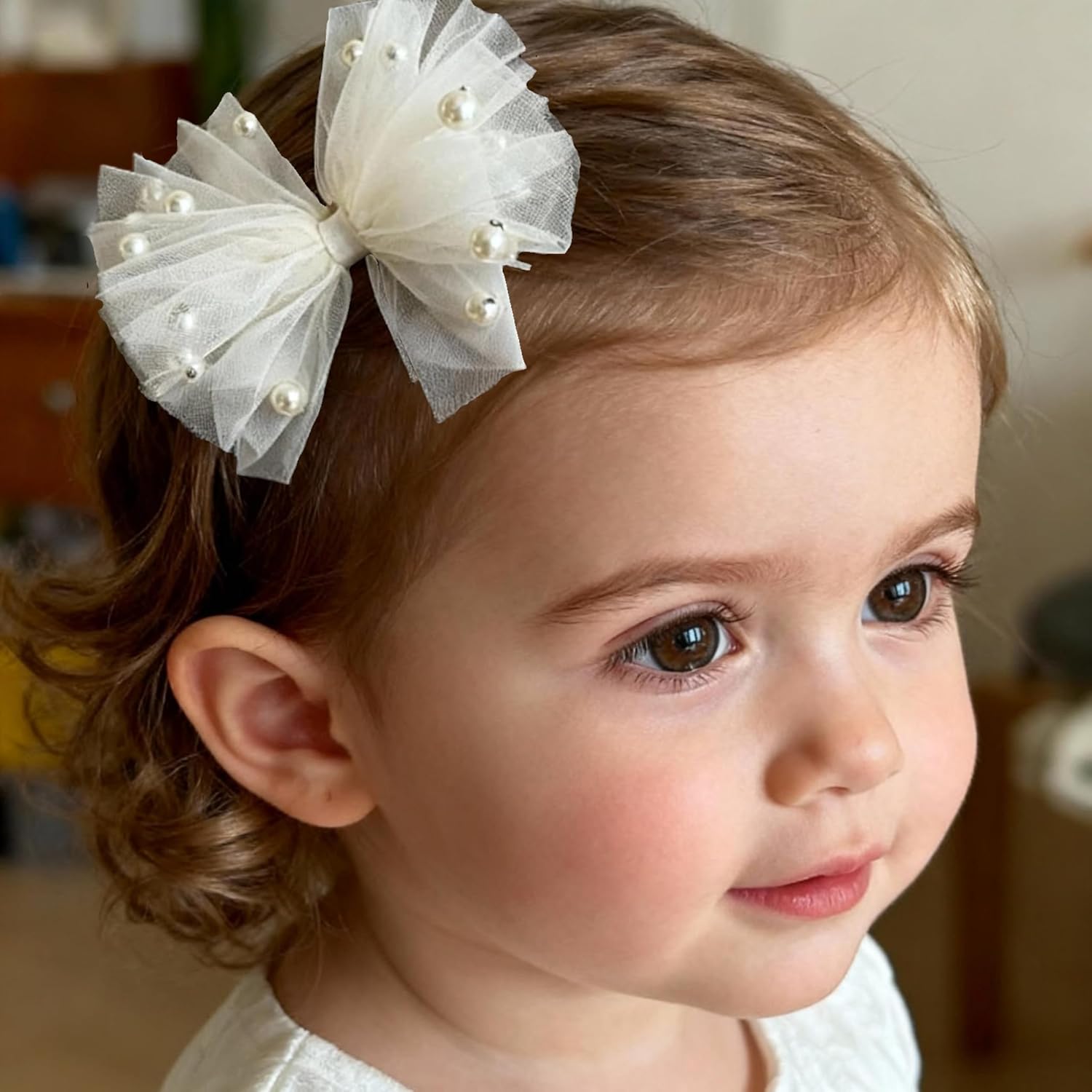 Baby Girls Toddlers Handmade Lace Bow Hair Clips Non-Tug No Scratch Breathable Smooth Metal Clips Pearl Accent Head Accessories Birthday Christenings Gifts Photoshoots (White Pearls, Medium)