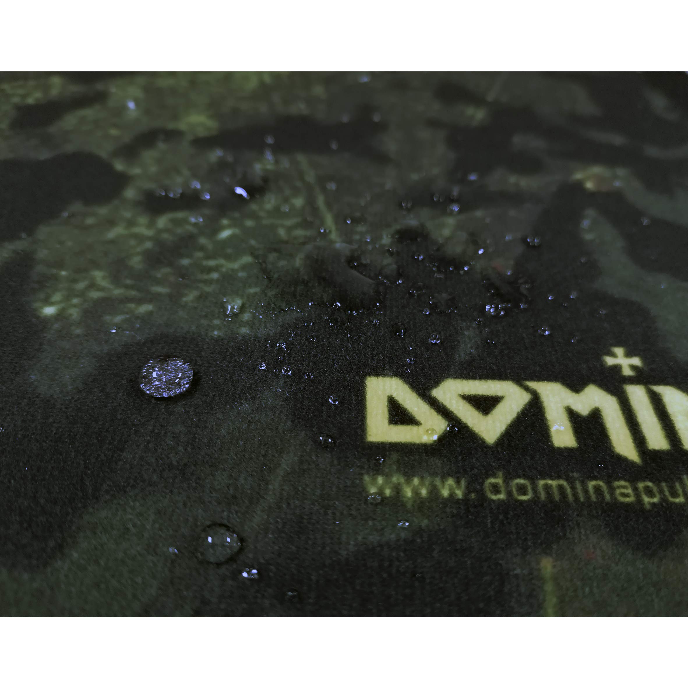 DOMINA Tappetino Da Scrivania Gaming XL 90x40 Cm, Design Nero Dragon, Base Antiscivolo, Superficie Impermeabile, Made In Italy