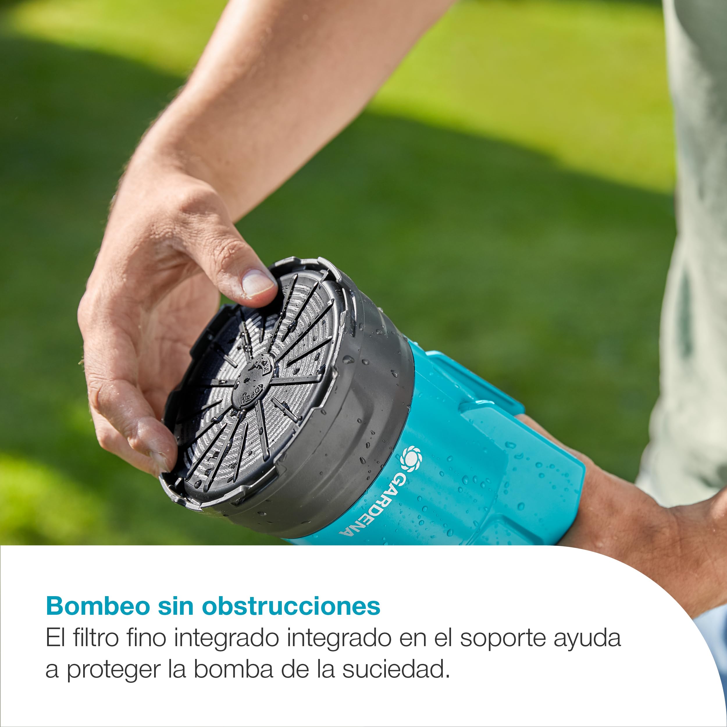 Gardena Bomba sumergible de agua limpia con batería 2000/2 18V P4A Set listo para usar: Alto caudal y presión, Niveles de potencia regulables, Filtro integrado (14600-20)