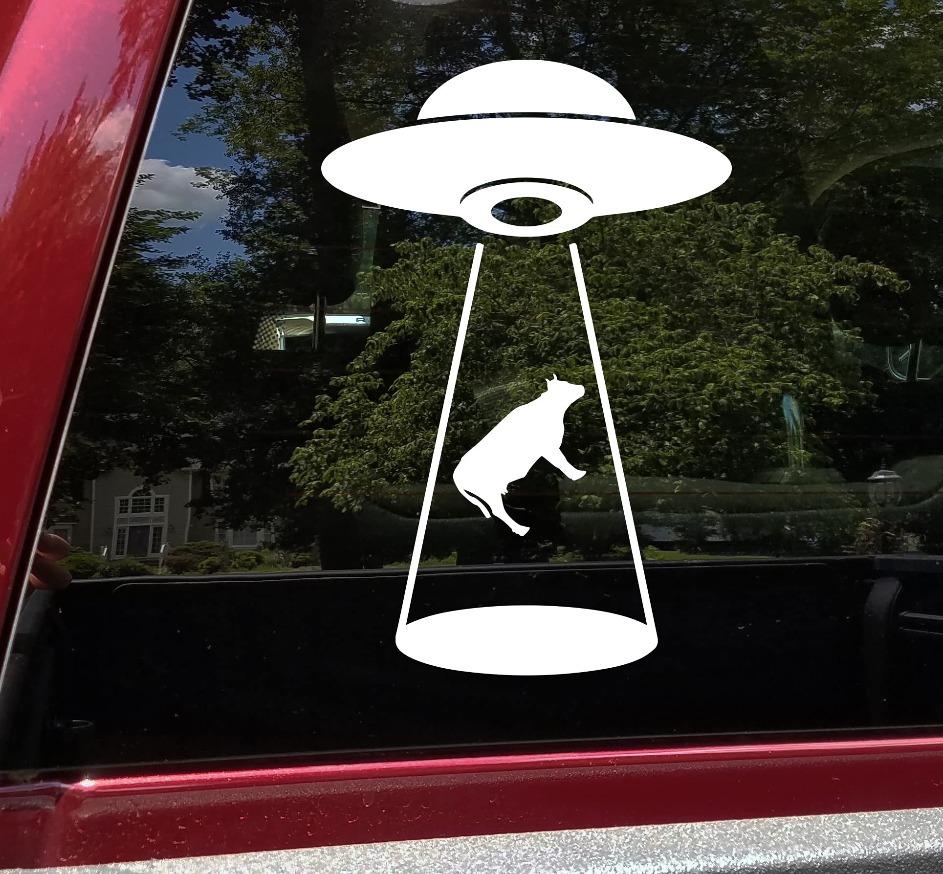 Minglewood Trading UFO Cow Abduction Vinyl Decal - Unidentified Flying Object Aliens Bovine - Die Cut Sticker