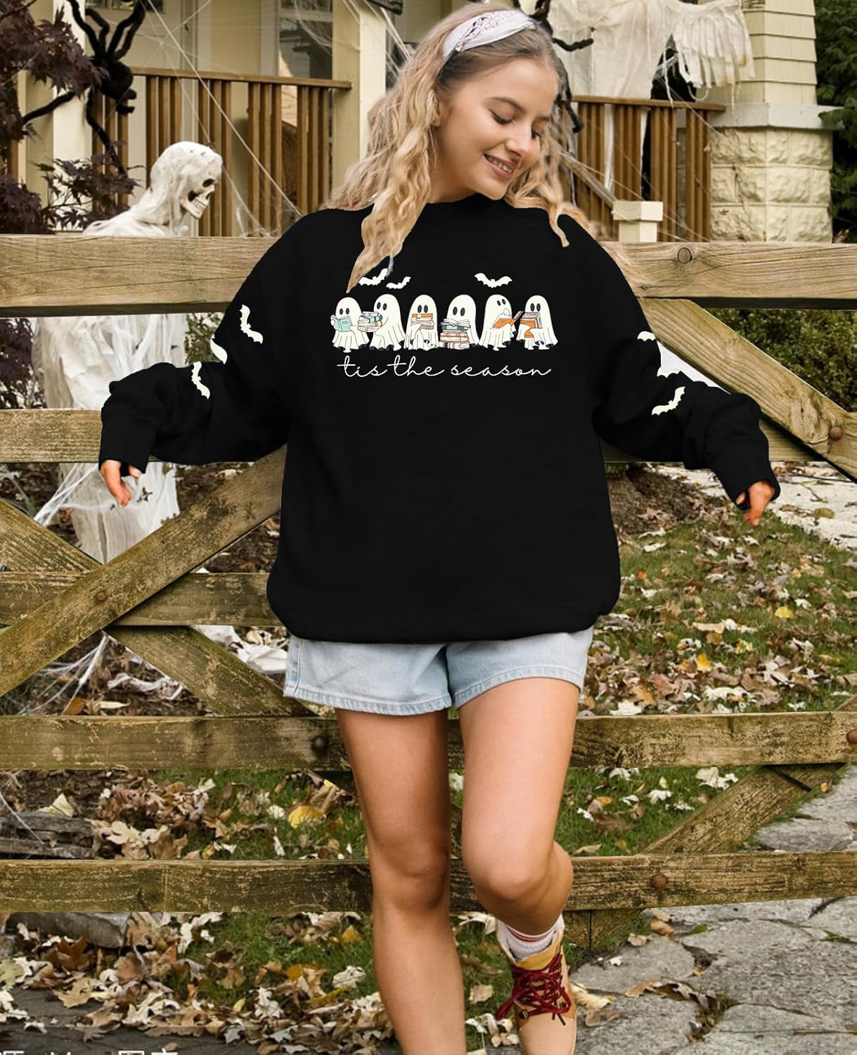 UNIQUEONE Halloween Sweatshirts for Women Ghost Reading Books Sweater Cute Spooky Bookish Shirt Fall Pullover Tops - Image 6