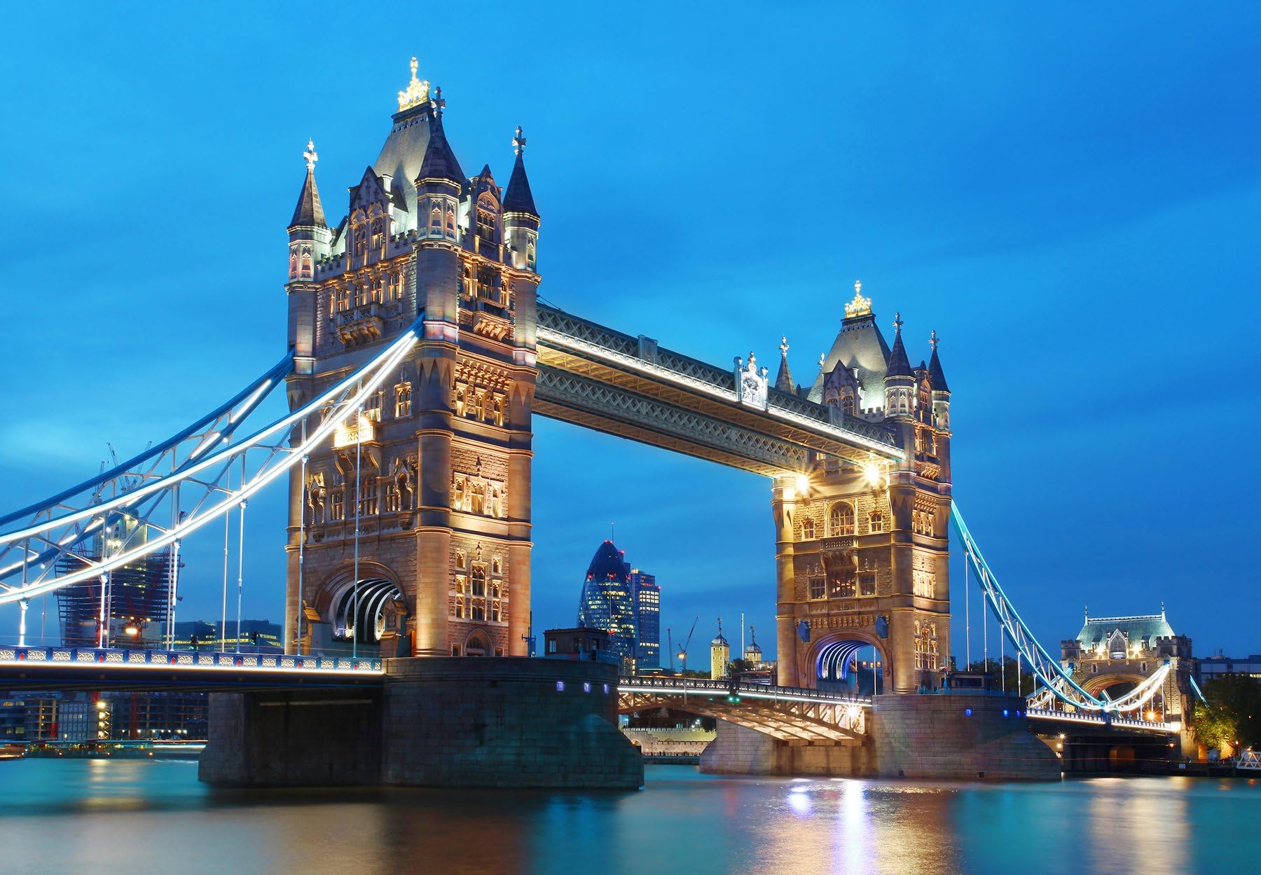 Ideal Decor Wizzard & Genius Tower Bridge, Multi-Colour, 366 x 254 cm