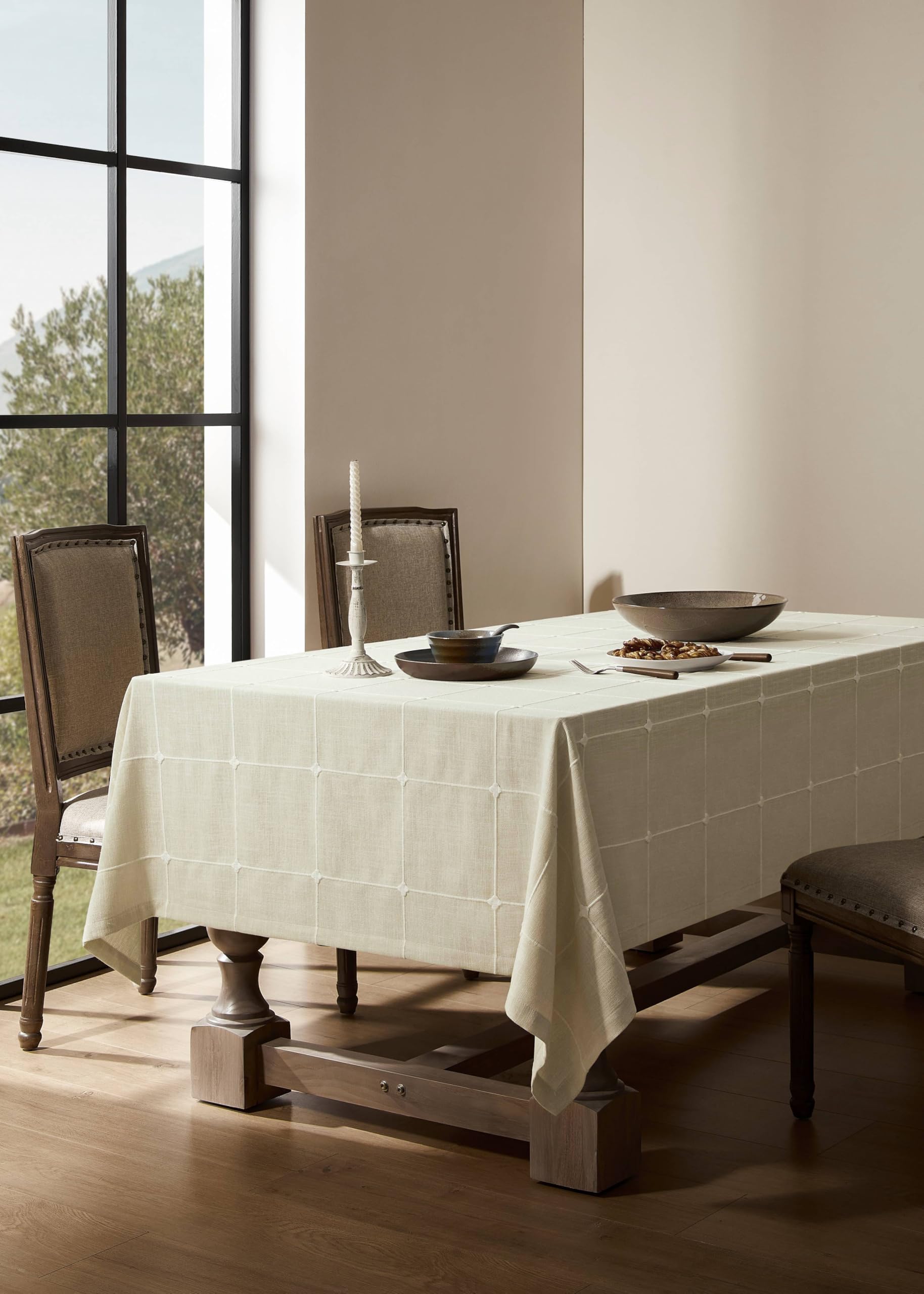 ZeeMart Tovaglia con bordo ricamato a griglia, avorio 152,4 x 304,8 cm, tovaglia in cotone di lino pesante in stile fattoria, tovaglia a quadri bohemien resistente all'acqua rettangolare