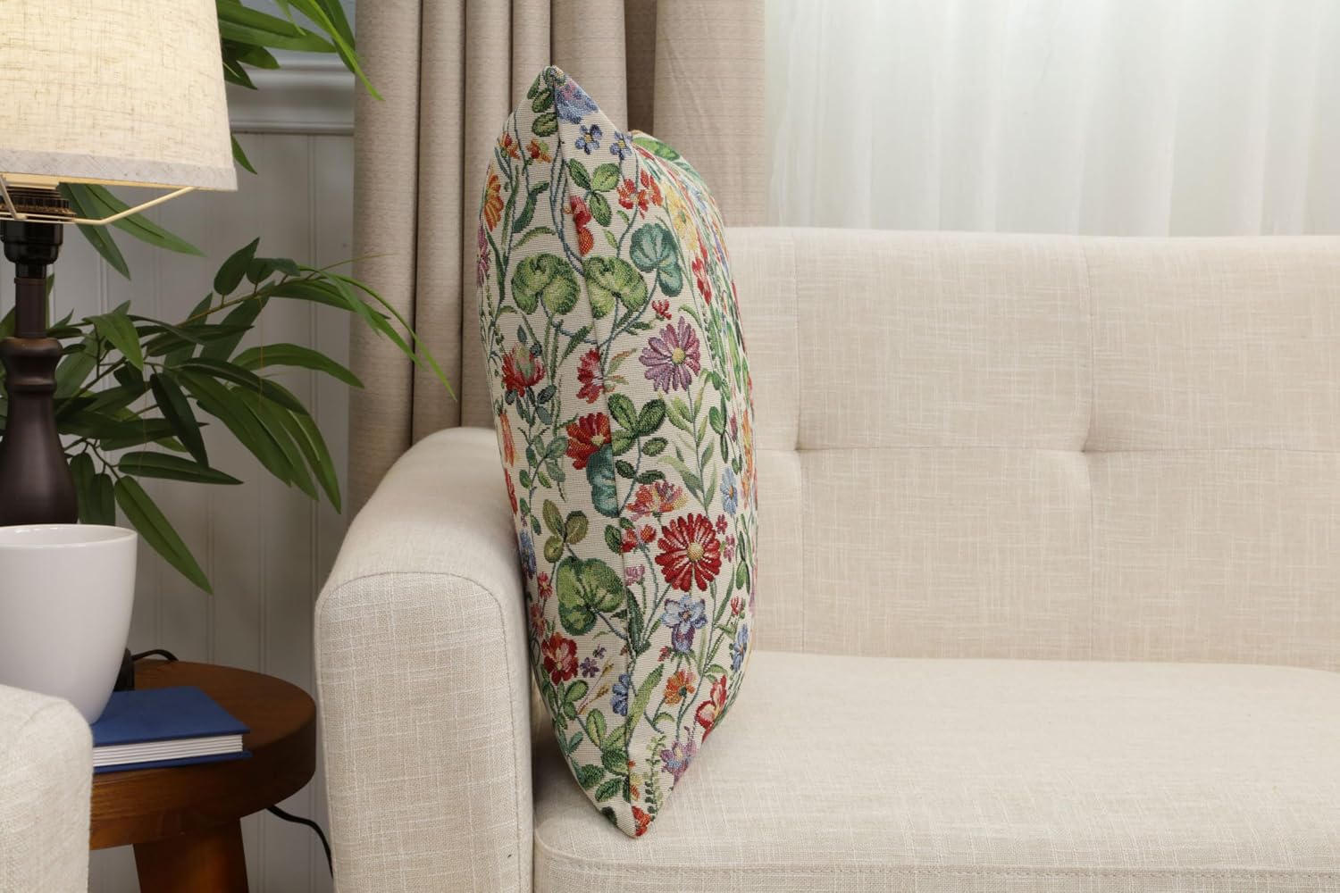 Charlotte Home Furnishings Decorative Pillow Covers for Couch 18x18 in, Tapestry Throw Pillow Cover for Living Room Home Decor, Serafina Floral Pillow Covers, European Soft Cotton Jacquard Woven