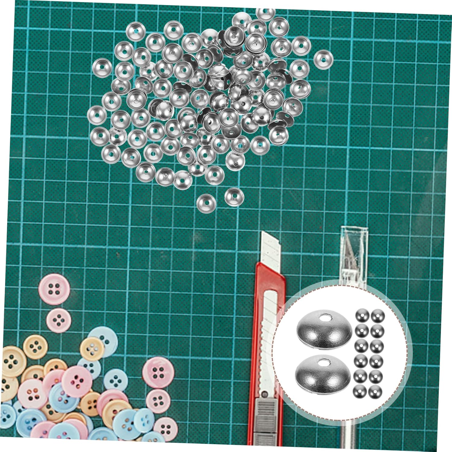 STOBOK 750pcs Bead Caps for Jewelry Making Bracelet and Necklace Accessories Non-Fading Bead End Caps for Crafting and Home Decoration