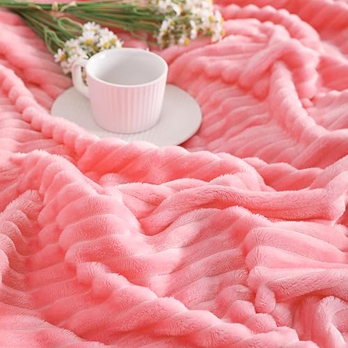 Miniatura 5 de NTBAY Manta de franela de felpa para cama individual, 60 x 80 pulgadas, suave y cálida manta ligera con textura a rayas para sofá, cama para todas