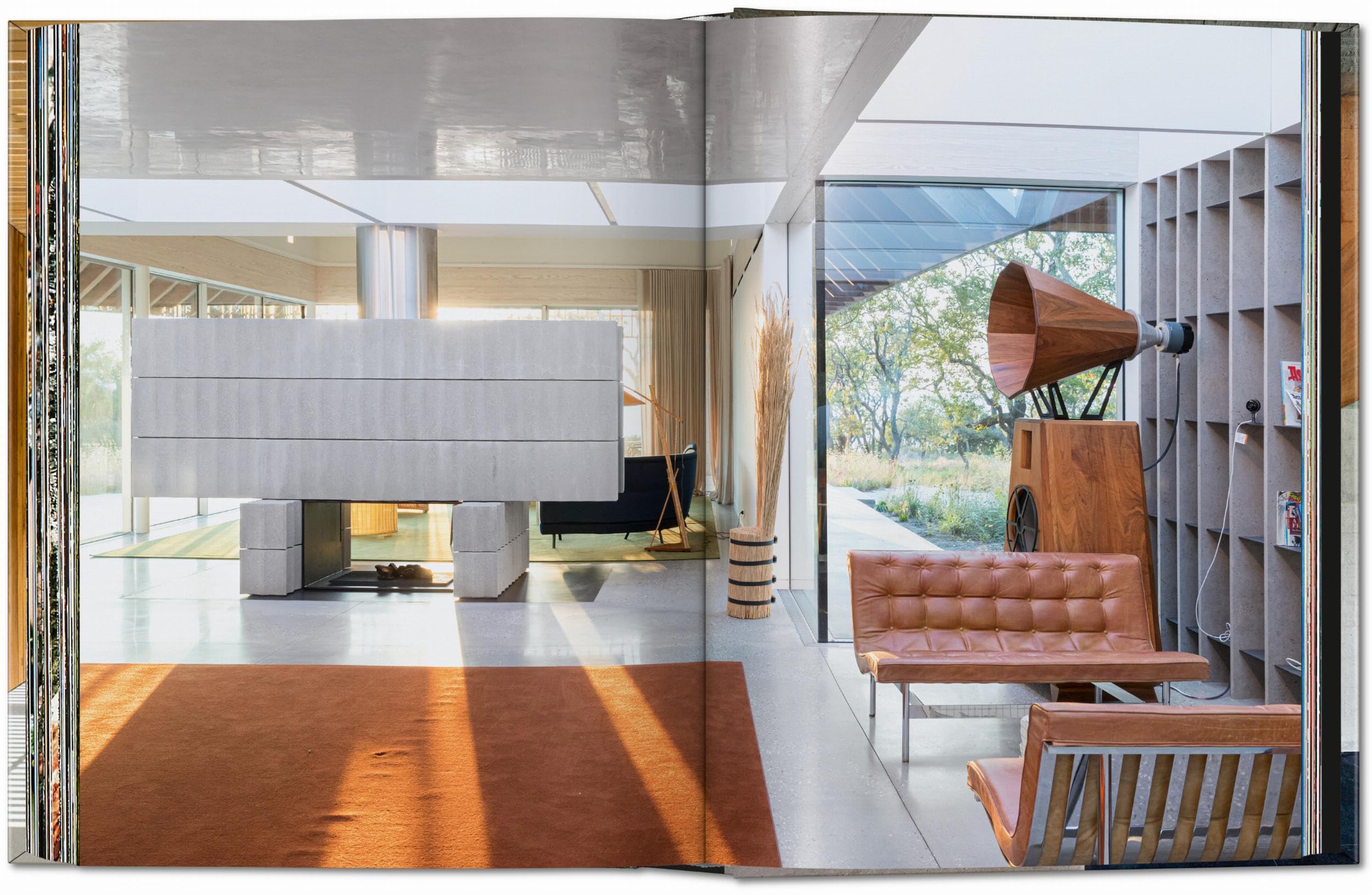Homes for Our Time. Contemporary Houses Around the World. Vol. 2. 45th Ed.
