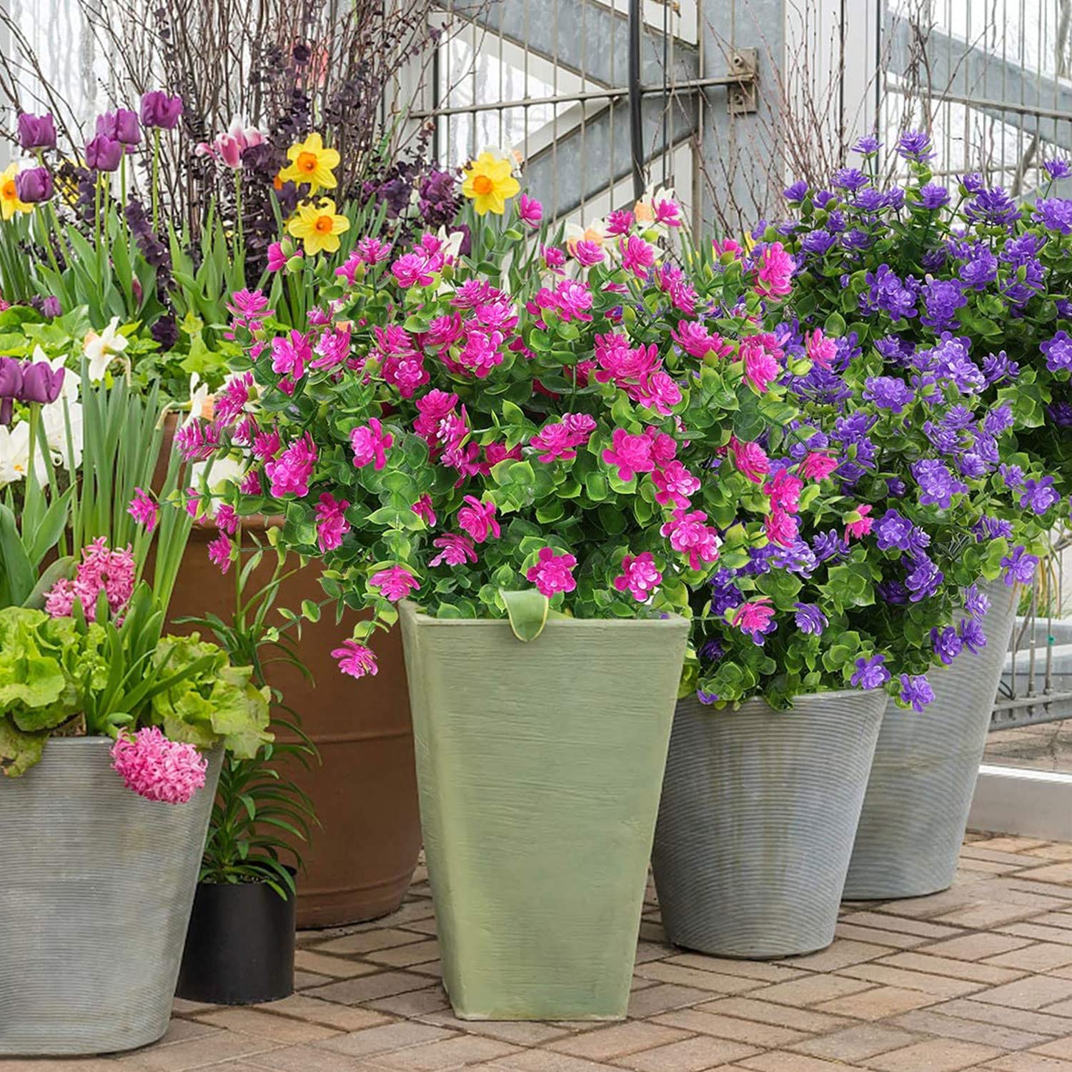 Kunstbloemen UV-bestendig 14 bundels, plastic nep buitenplanten en bloemen, faux plastic boeket groen struiken planten voor opknoping huis tuin veranda raam bruiloft decoratie 7 kleuren