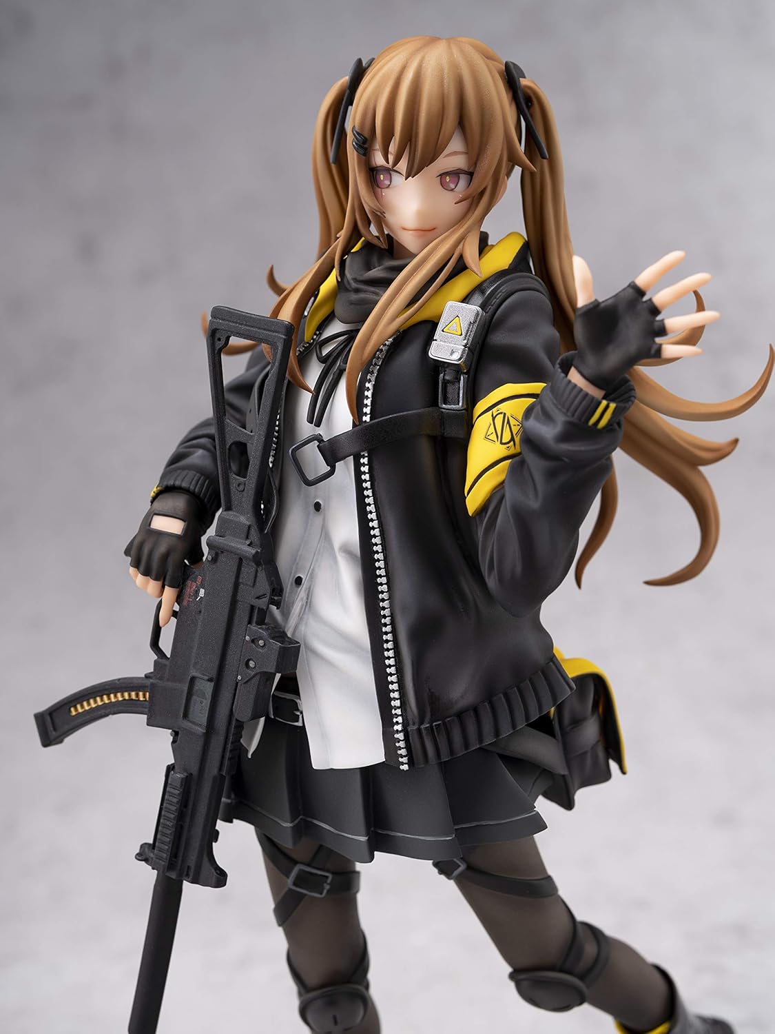 Aoshima Girls Frontline PVC 1/7 UMP9 25 cm