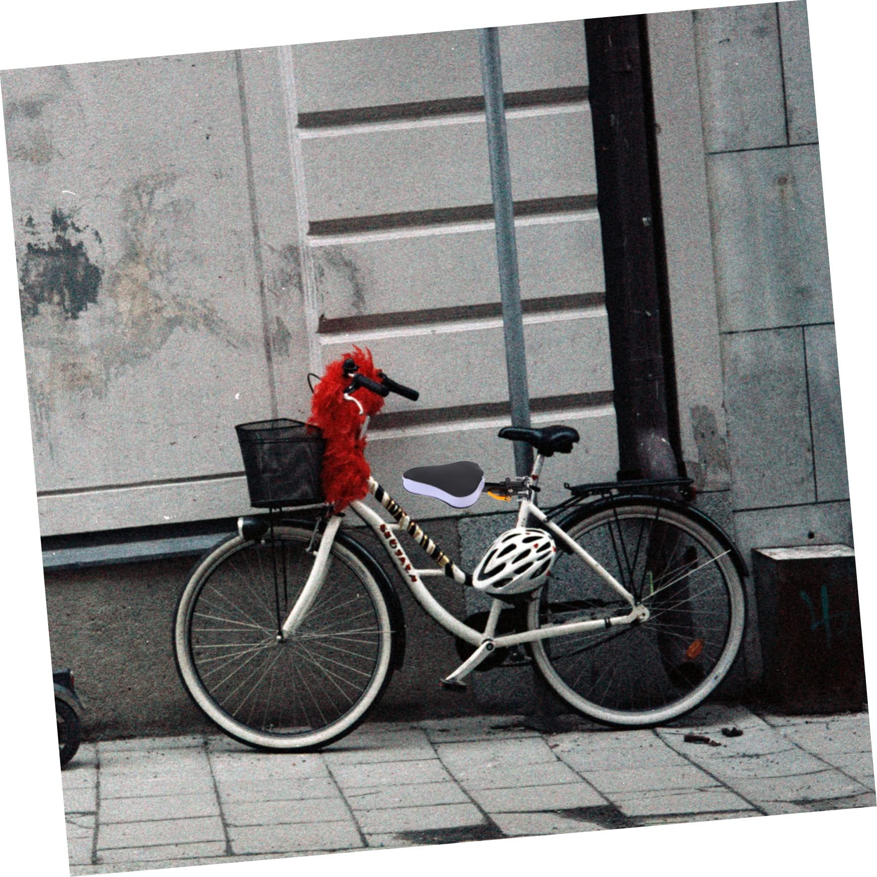 Toyvian Siège de Vélo pour Garçon et Fille en Acier Carbone Noir Mousse, Finition Soignée et Robustesse, pour Vélo Électrique et Sécurité Bébé