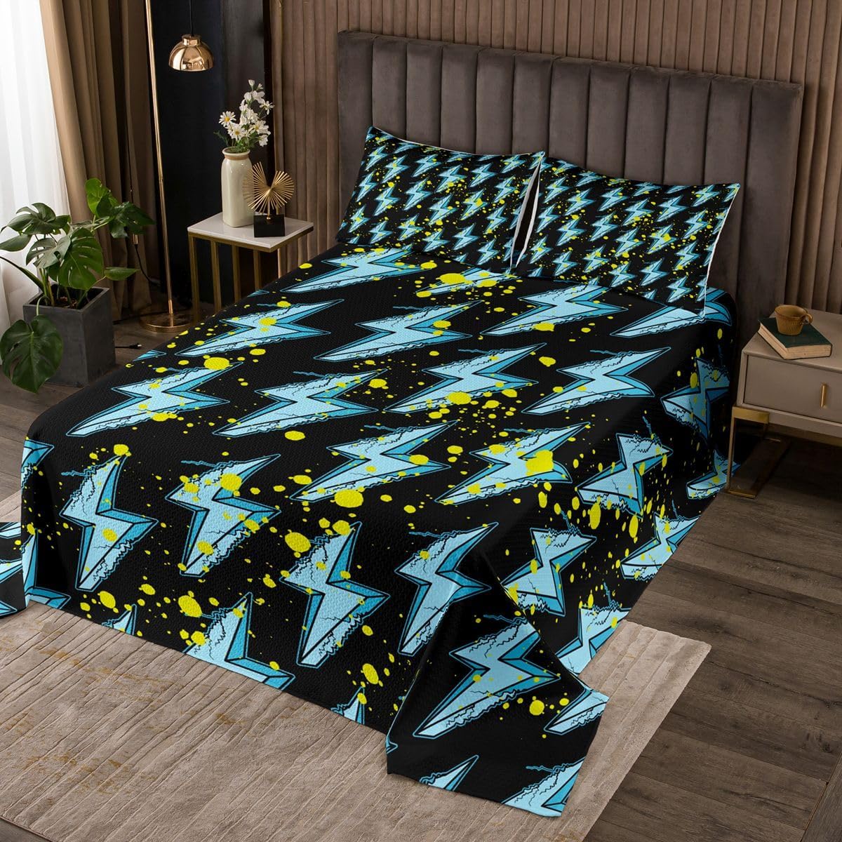 Game Light Kids Bedspread Queen Size,Lightning Strike Gamers Modern Fashion Coverlet Set,Girls Boys Adults Room Decor,Tie-dye Graffiti Boho Quilted Coverlet,Blue Black Bedding Quilt,2 Pillowcases