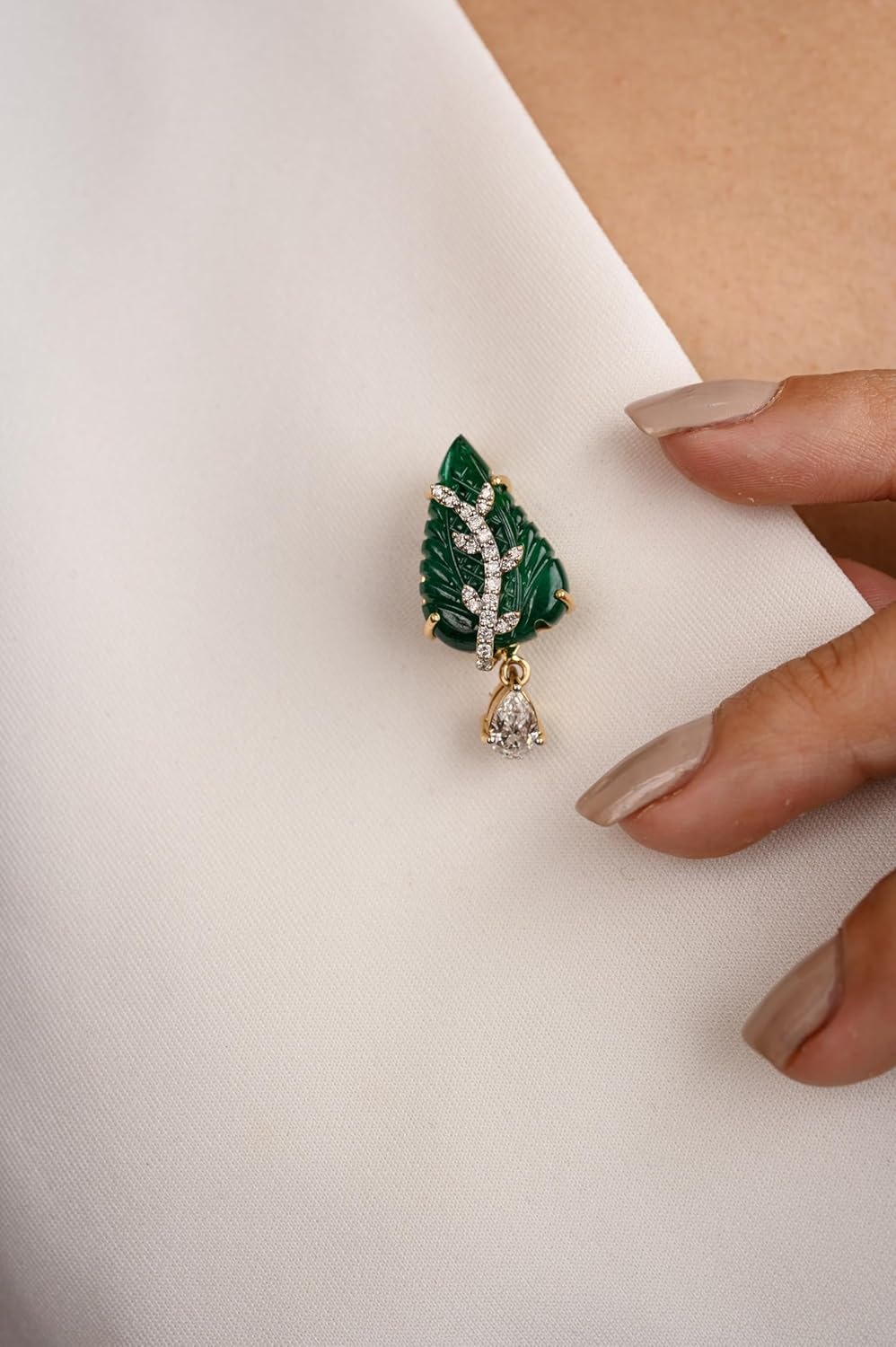 VR Jewels Emerald Carved 18K Yellow Gold Brooch, Real Diamond Gold Brooch For Him, Unisex Brooch For Mom, Graduation Birthday Gift