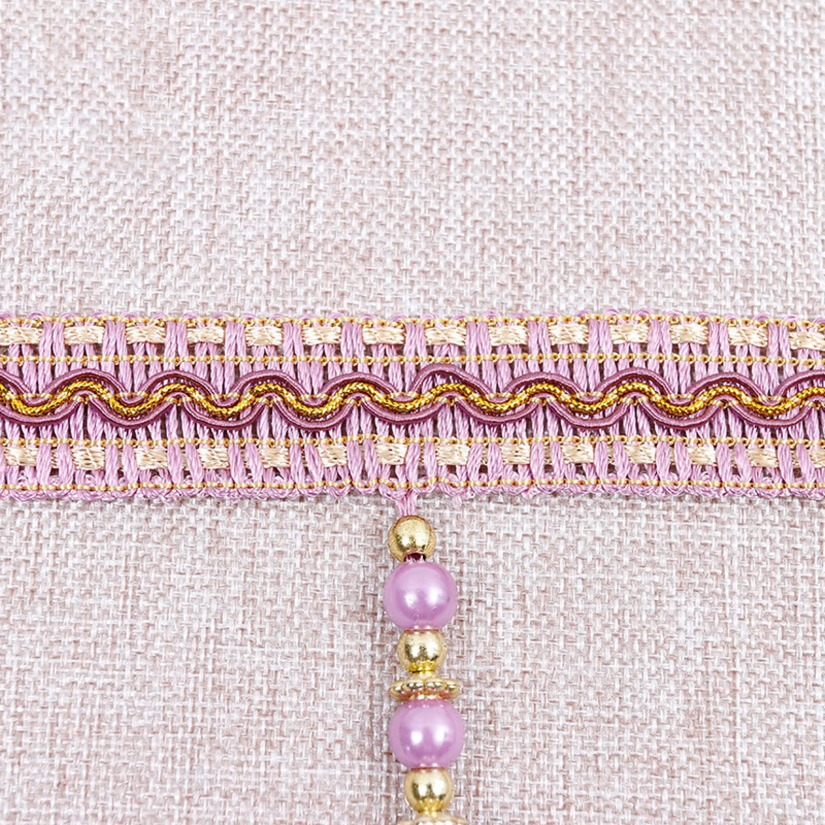 12 Yards Spitze mit Perlenbesatz