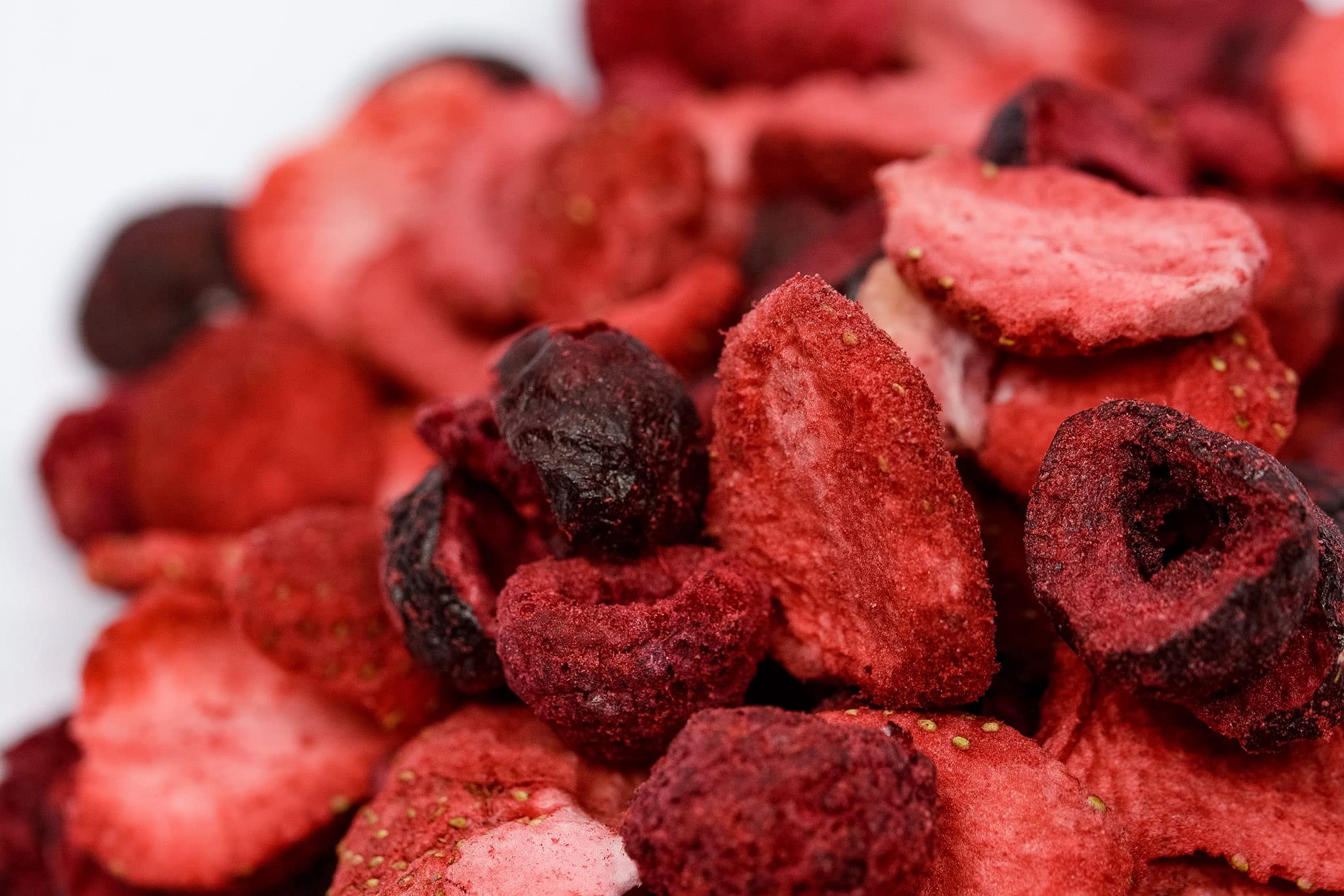 Food-United ROTE FRÜCHTE MIX GEFRIERGETROCKNET 5kg bestehend aus Himbeeren Erdbeeren und Kirschen für Müslis Naturjoghurt Smoothies natürlich süß ohne Zusatzstoffe