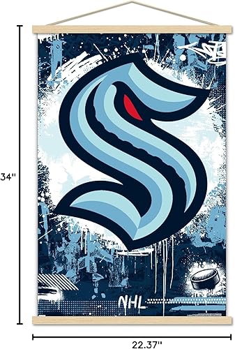 Miniatura 7 de Trends International NHL Seattle Kraken - Póster de pared con logotipo Maximalist 23, 22.37 x 34.00 pulgadas, paquete de impresión premium y