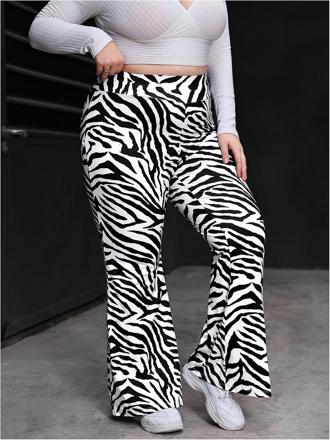 WDIRARA Women's Plus Size Elastic High Waist Flare Bell Bottom Ribbed Knit Long Pants - Image 2