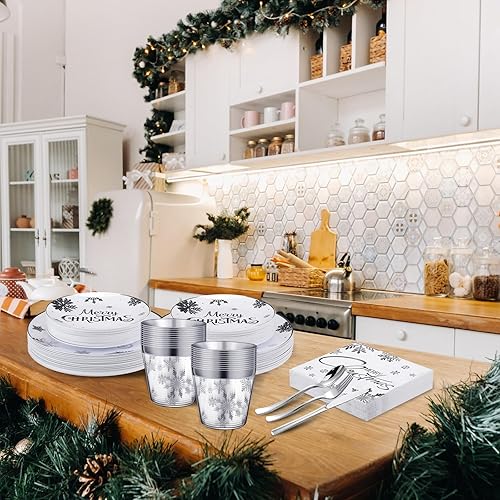 Miniatura 5 de Sliner Juego de 230 platos de plástico desechables de Navidad de 7 y 9 pulgadas, platos plateados de plástico de copo de nieve con servilletas de