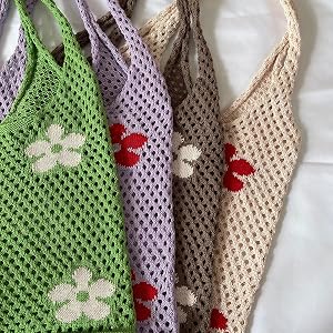 Women's Knitted Hobo Bag - Large Capacity Tote With Contrast Colors, Floral Pattern, Shoulder Bag