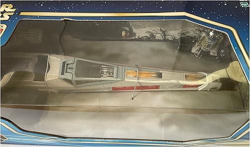 Miniatura 3 de Star Wars Luke Skywalker's X-Wing Fighter con figura R2-D2