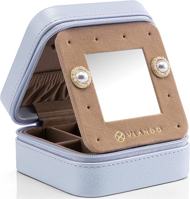 Vlando Travel Jewellery Box with Shiny PU Leather, Jewelry Storage Case with Soft & Thick Velvet for Women and Girls' Rings Earrings Necklace Rings (Upgrade Version) Purple
