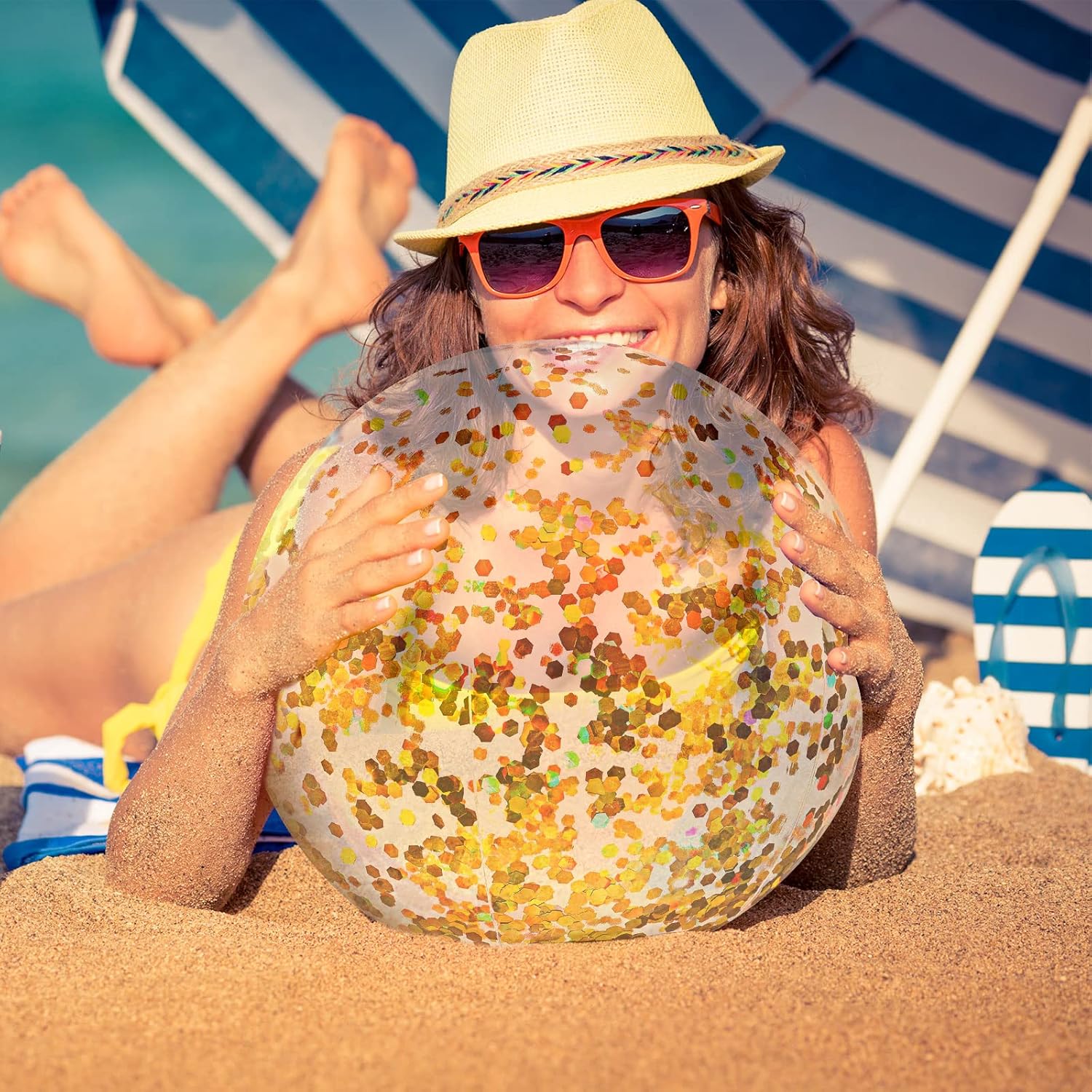 Civaner 10 Pcs Inflatable Glitter Beach Balls 16 Inch Large Sparkly Confetti Pool Balls Clear Blow up Balloon Toys for Wedding Baby Shower Birthday 2026 New Year Party Decoration(Gold,Glitter)