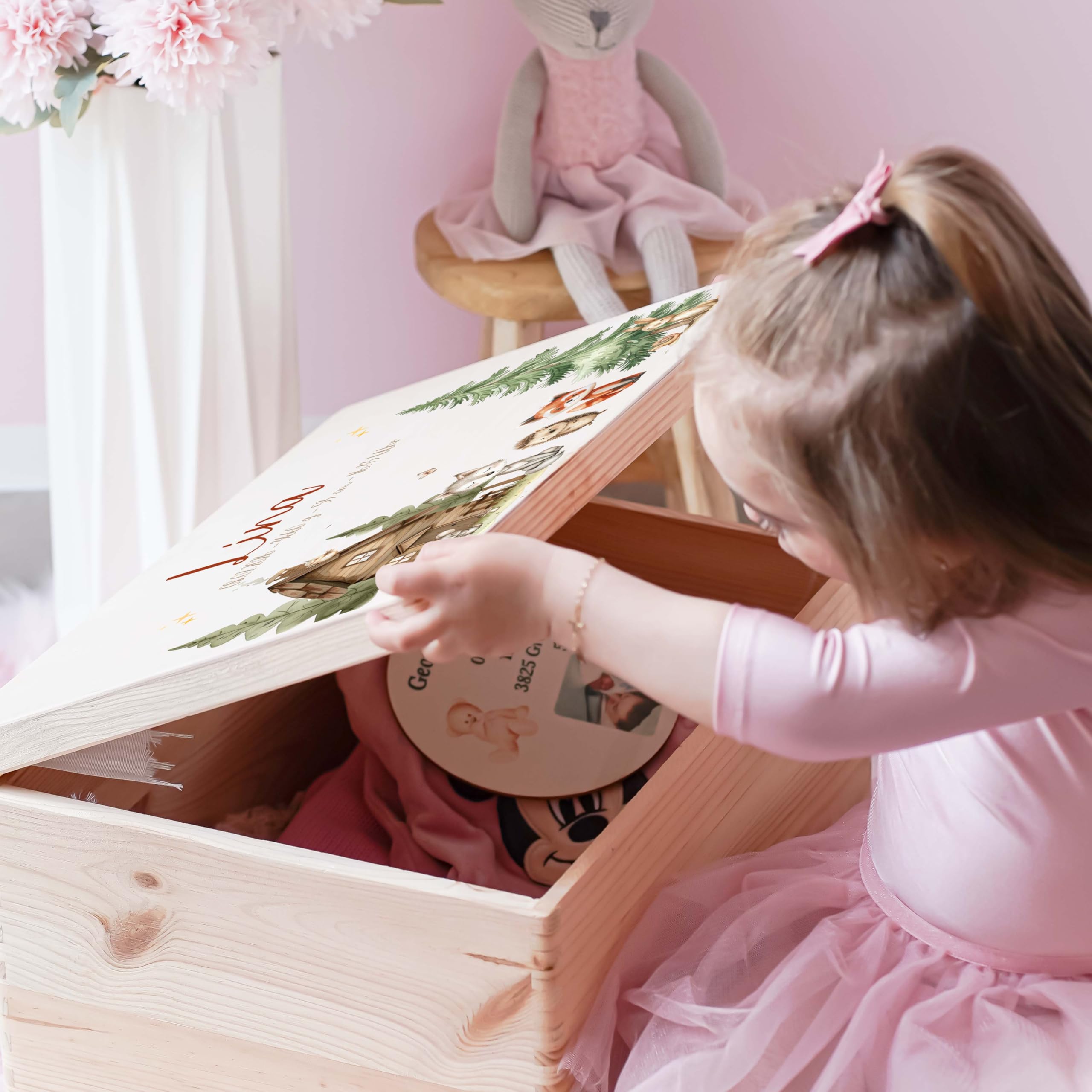 KIDSMOOD - Erinnerungsbox Baby, personalisierte Holzkiste mit Deckel, Ideal zur Aufbewahrung von Erinnerungen und als Geschenk zur Geburt, Taufe oder als Geburtstagsgeschenk für Mädchen und Jungen