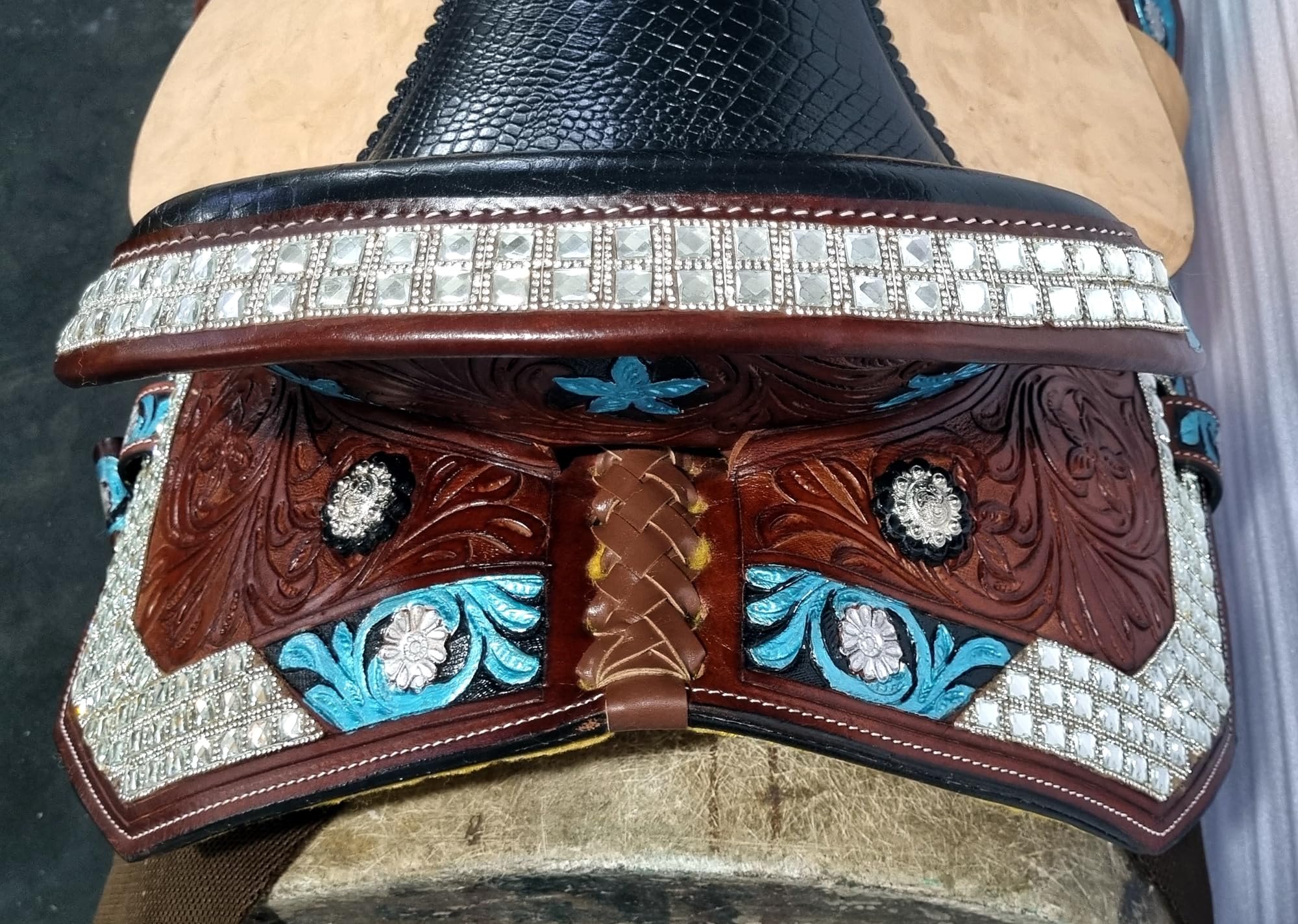 Western Saddle Barrel Racing Horse Pleasure Trail Floral Tooled Leather Rodeo Cowboy Tack Set ME-WLS-280