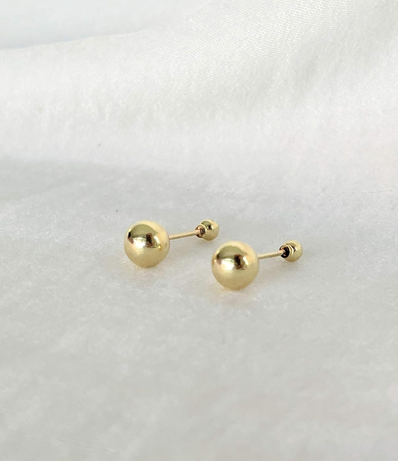 Buckler 2049 Dormilonas # 2, 10 Karat Gold With Piercing Point