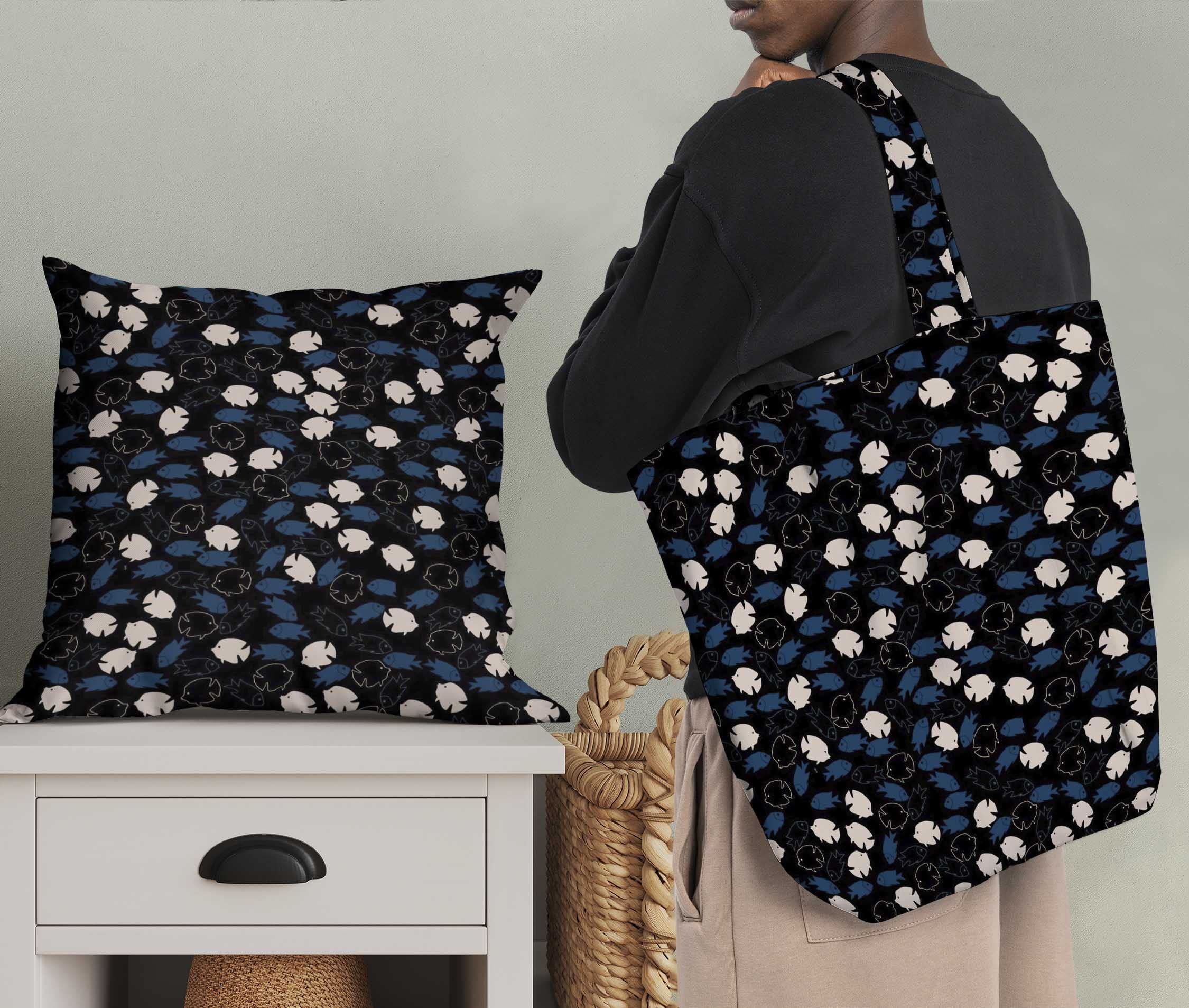 Une Pile De Noix De Coquilles Dures Entassés Ensemble Sur Coton, Nappe