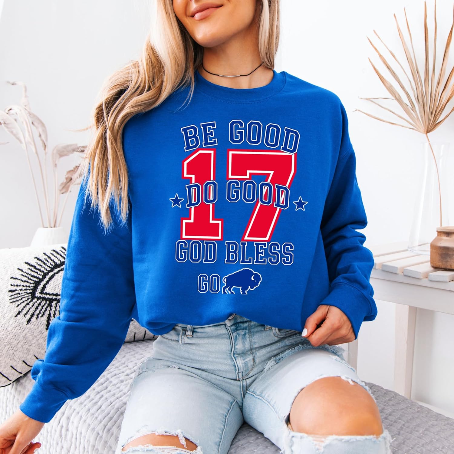 Be Good Do Good God Bless Go Buffalo Sweatshirt, Football Sweatshirt, Unisex Graphic Tees Long Sleeve - Image 4