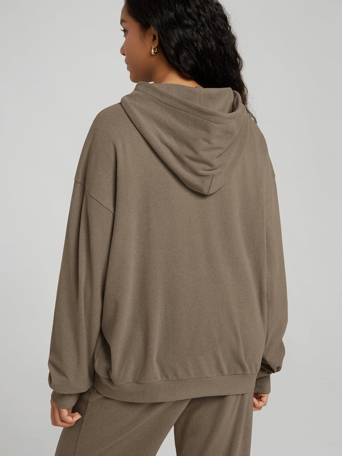 ODODOS Women's Brushed Fleece Oversized Hoodie – Cozy Warm Long Sleeve Pullover Sweatshirt with Kangaroo Pocket - Image 3