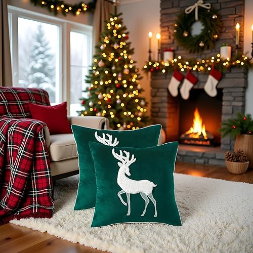 Miniatura 6 de Tosleo Fundas de almohada de terciopelo rojo de Navidad de 16 x 16 pulgadas, paquete de 2 con funda de almohada decorativa suave de cuero dorado