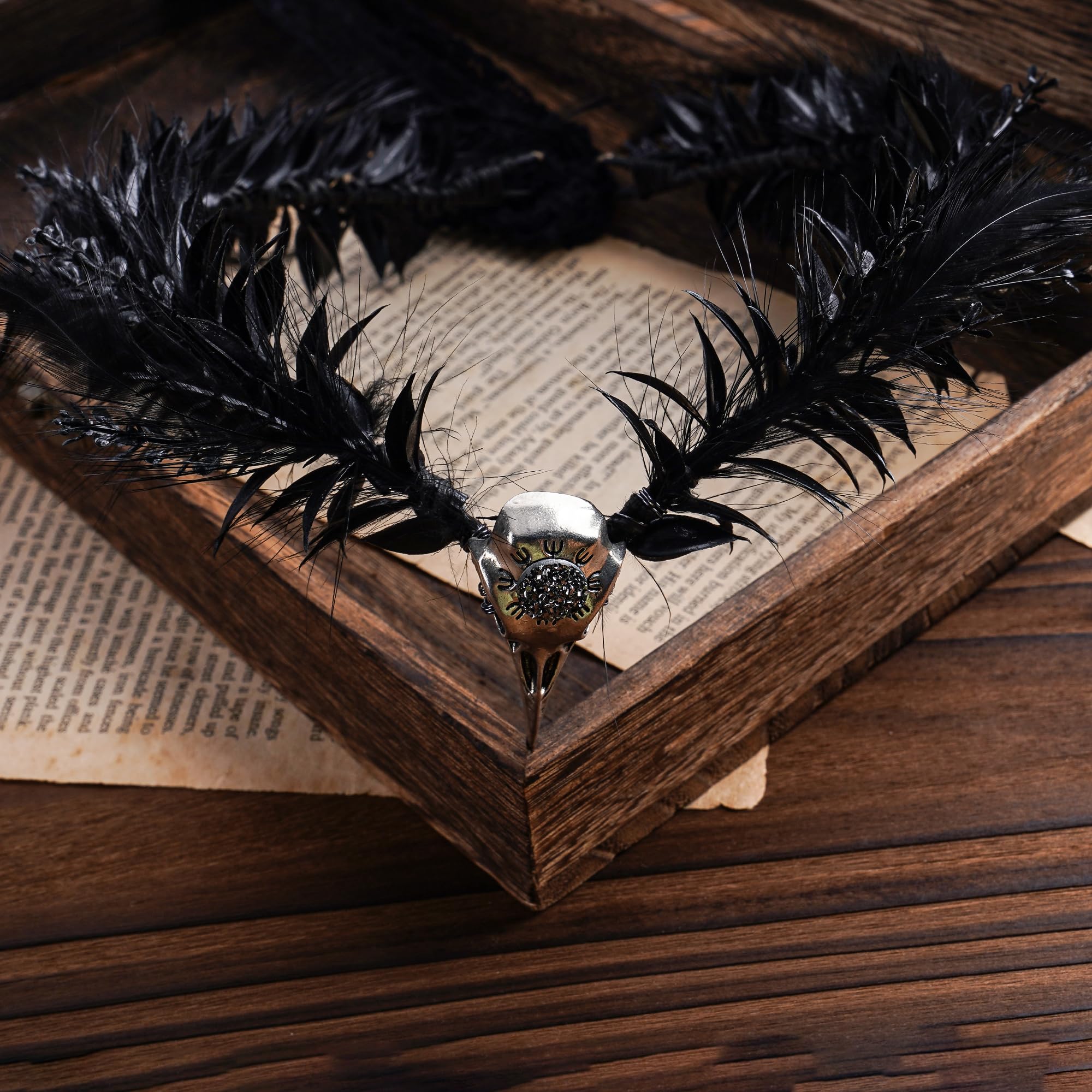 Black Elf Flower Crown Gothic Raven Skull Headpiece Witch Headband Costume Acces Dark Crown Gothic Black Elf Flower Crown With Raven Skull  main image 2