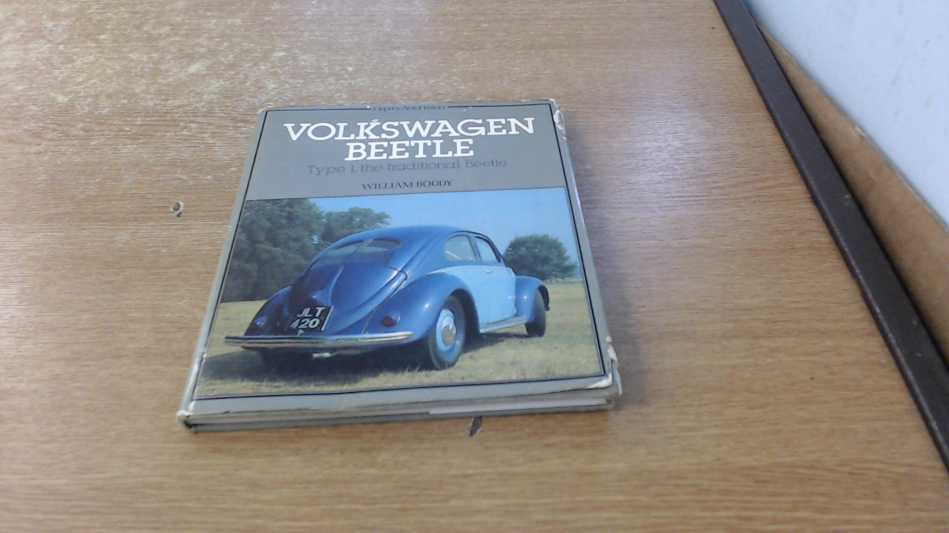 Volkswagen Beetle: Type 1, the traditional Beetle (Osprey autohistory)