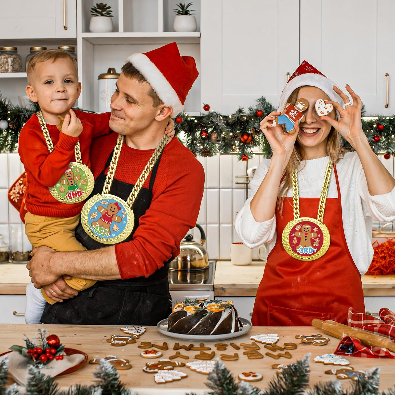 Tondiamo 3 Pieces Christmas Medals Champ Chain Trophy 6 x 5.25 Inches Xmas Jumbo Award 1st 2nd 3rd Prize for Women Men Family Xmas Holiday Party Decoration Prize Gift image 5