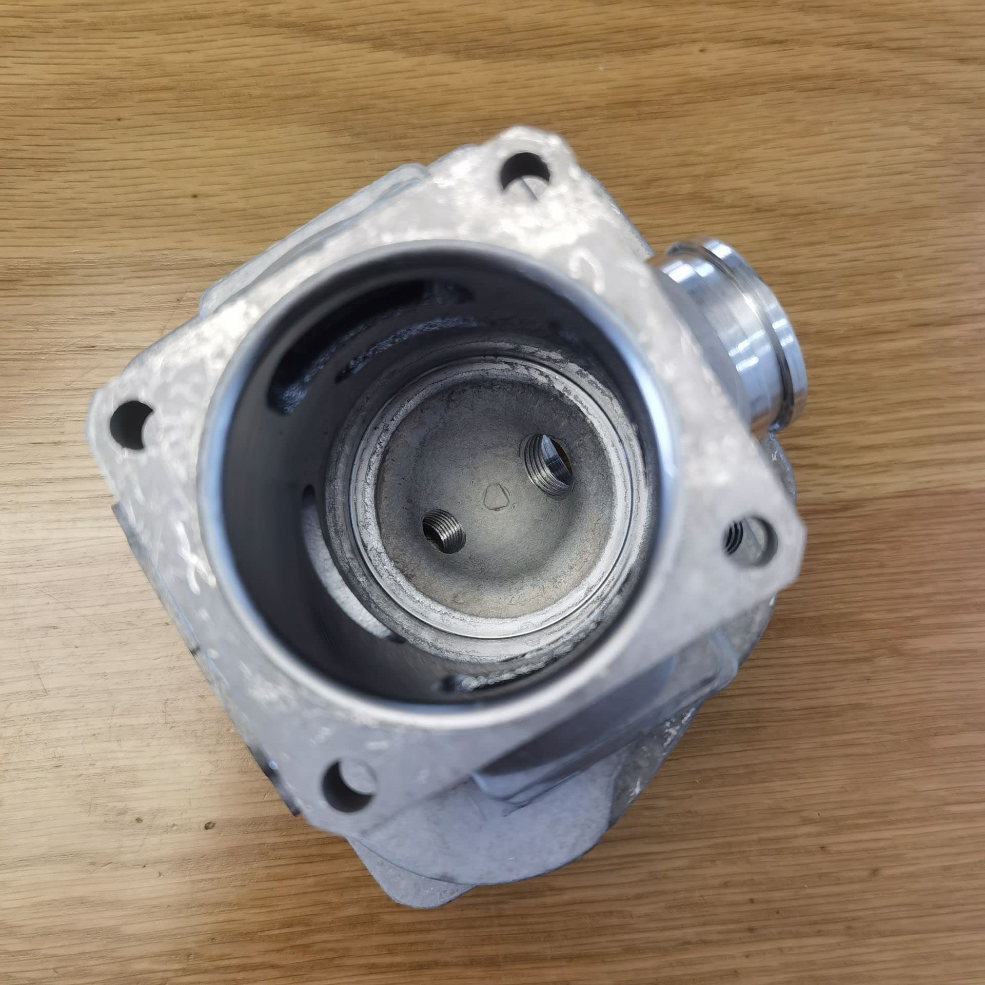 DUNLAP Zespół sworznia tłokowego cylindra pasuje do części zamiennych do pił łańcuchowych MS650 52MM