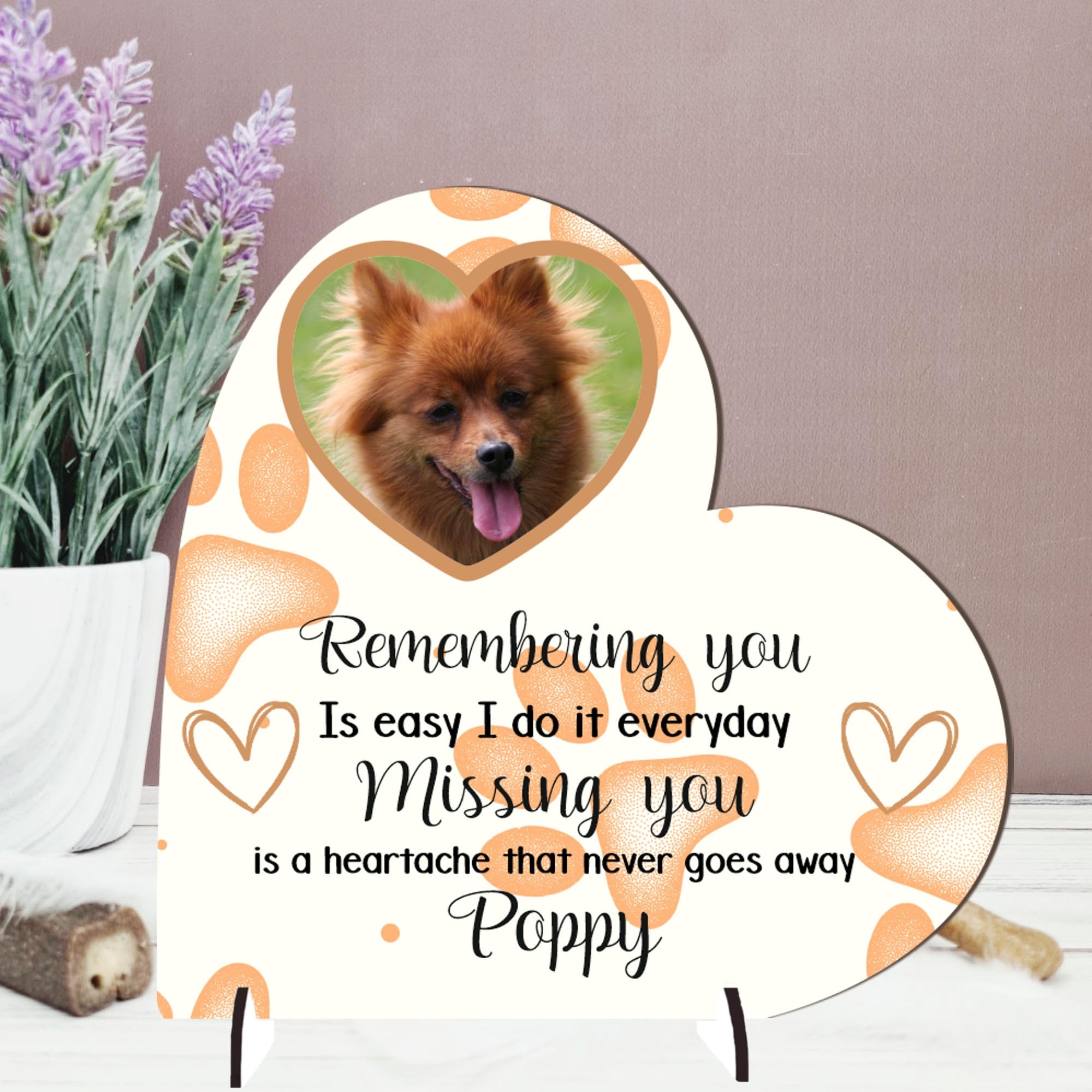 Personalised Pet Memorial Plaque โ 'Remembering You is Easy, Missing You is a Heartache' โ Available in MDF or Acrylic, Sizes Small to Large โ Indoor & Outdoor Use (Mdf Wood 18.5cm x 19cm, Brown)