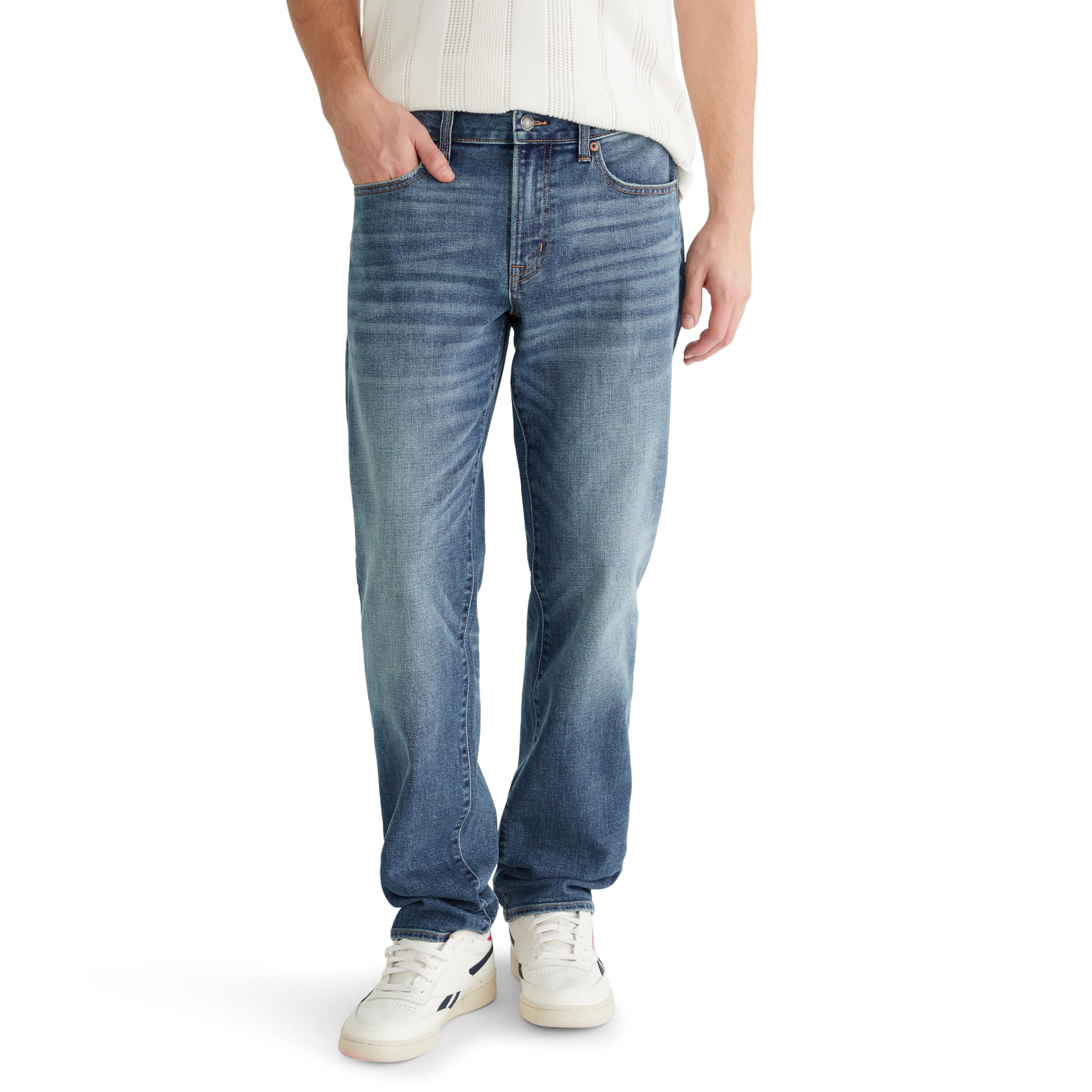 

                                                    Aeropostale Men's Premium Air Straight Jean, Mediu