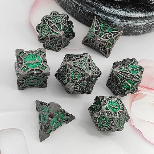 Miniatura 2 de AJKDEUIH Juego de dados DND de metal 7 piezas regalos de mazmorras y dragones bolsa de dados DD poliédrico RPG MTG D20 Pathfinder juego de rol