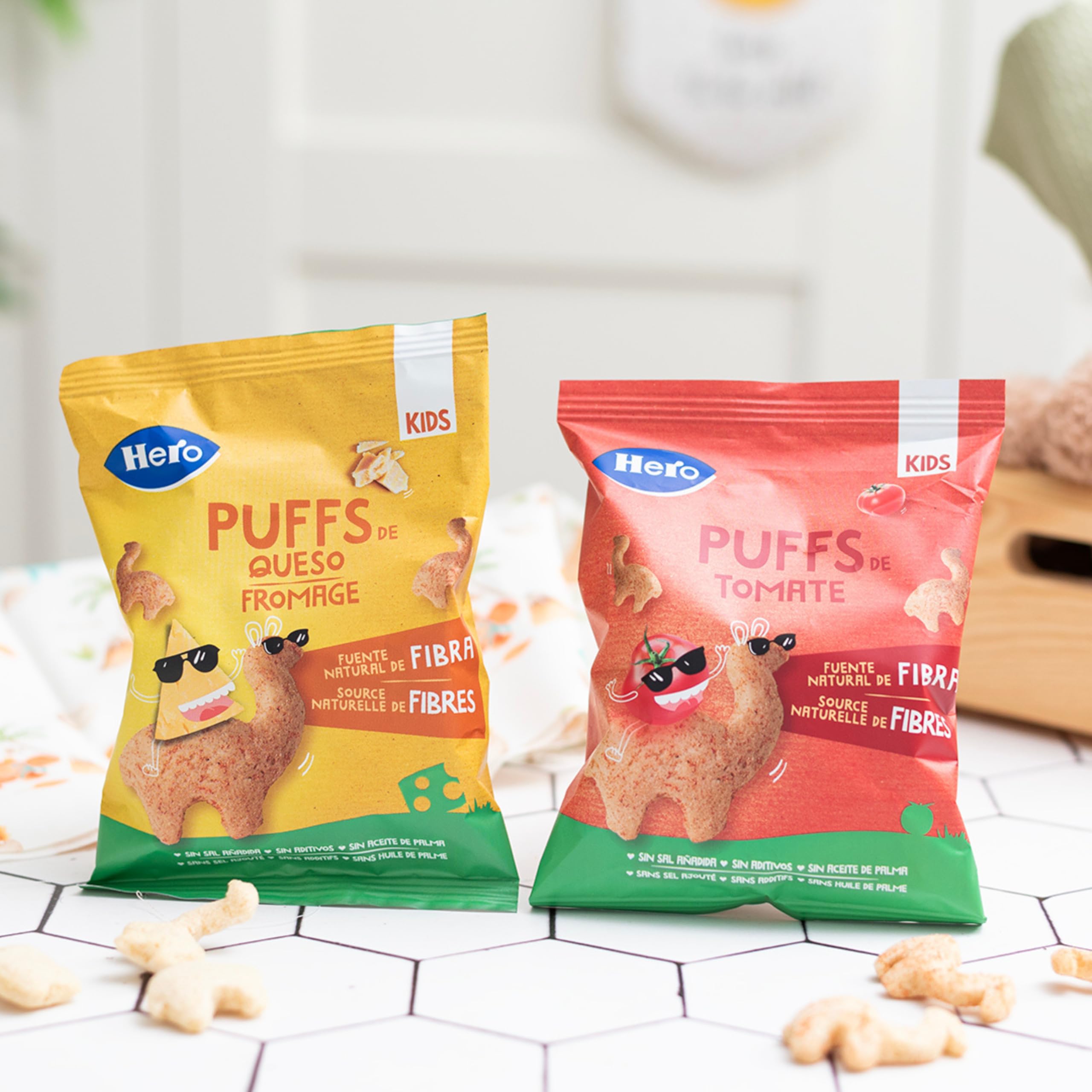 Hero Kids - Puff Snack de tomate, ingredientes 100% naturales, fuente natural de fibra, sin sal añadida, sin aceite de palma, sin aditivos, snack para niños, paquete de 12 x 12 g