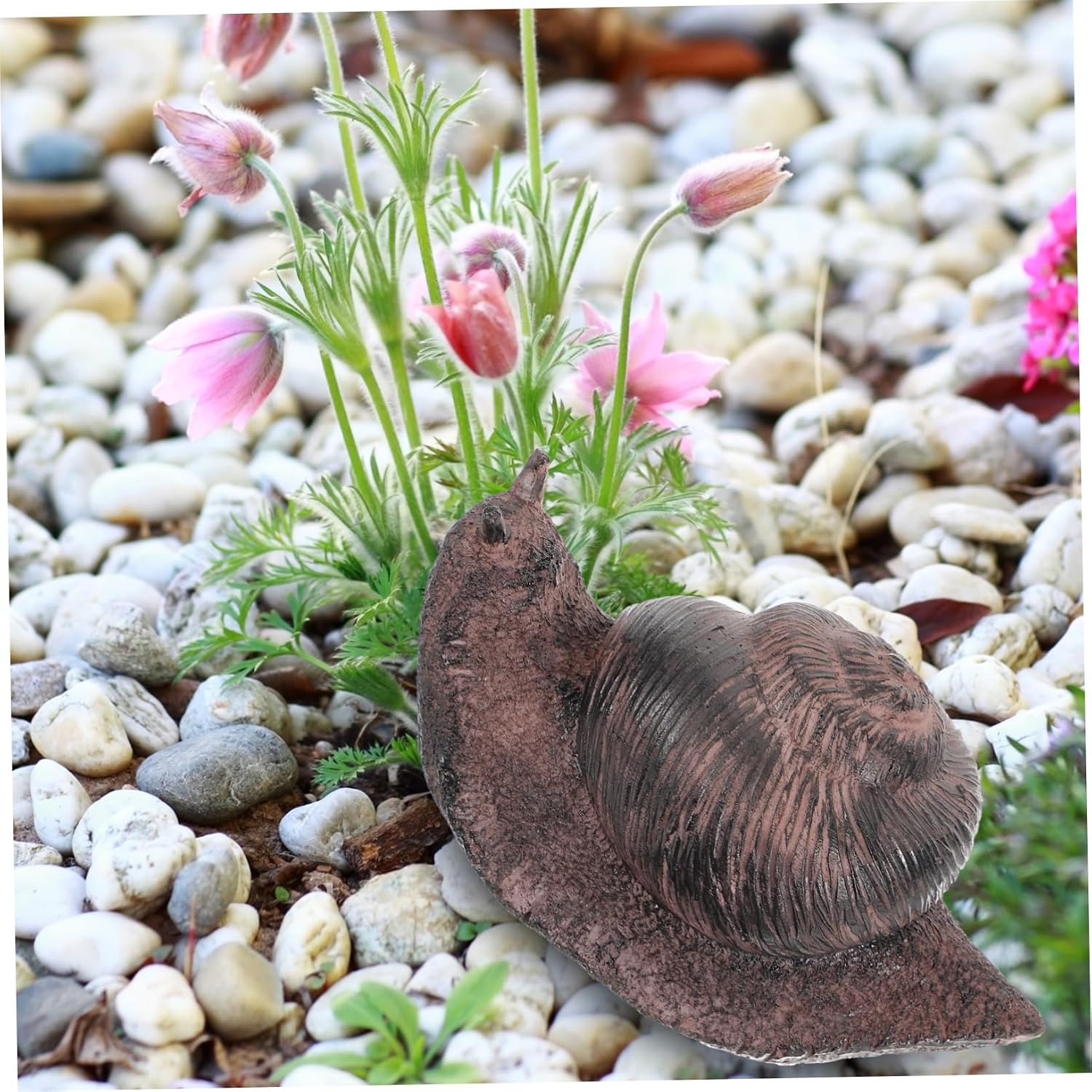 Resin Material Key Storage Container Weatherproof Key Holder Box Garden Decor Hide