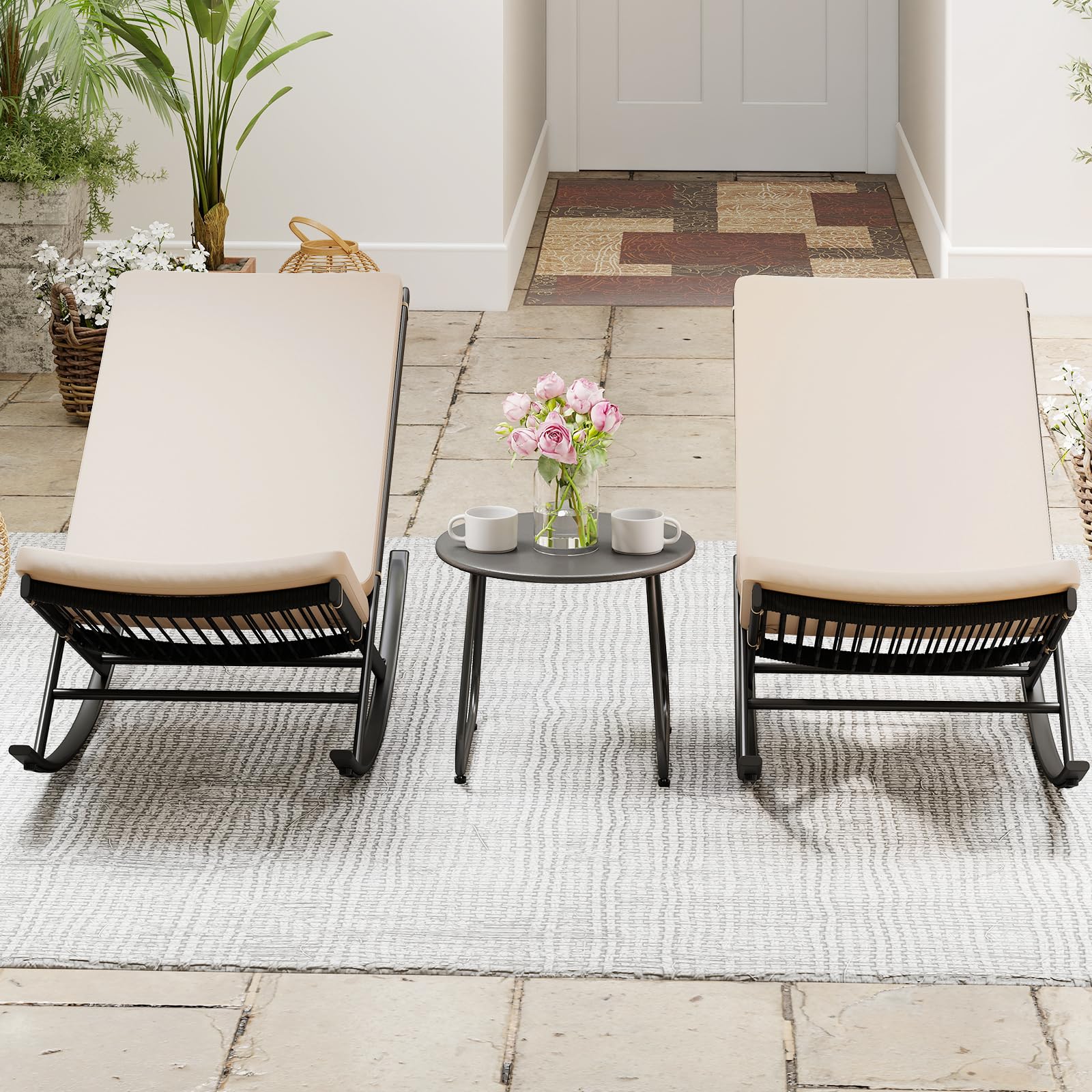GIANTEX Juego de Muebles de Jardín 3 Piezas, 2 Sillones Mecedoras de Ratán PE, Mesita de Café Redonda, Asiento con Cojín, Conjunto de Conversación para Patio, Balcón, Terraza